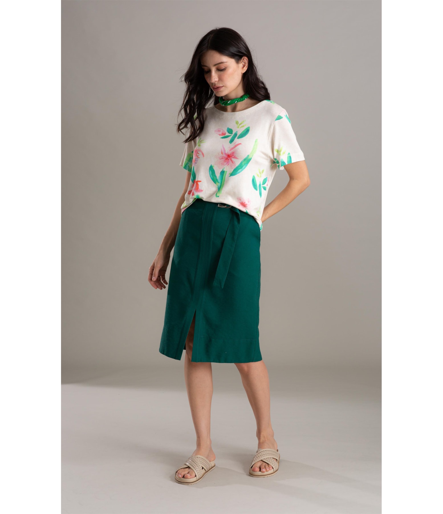 Saia Raya Linho Blend Liso Floresta