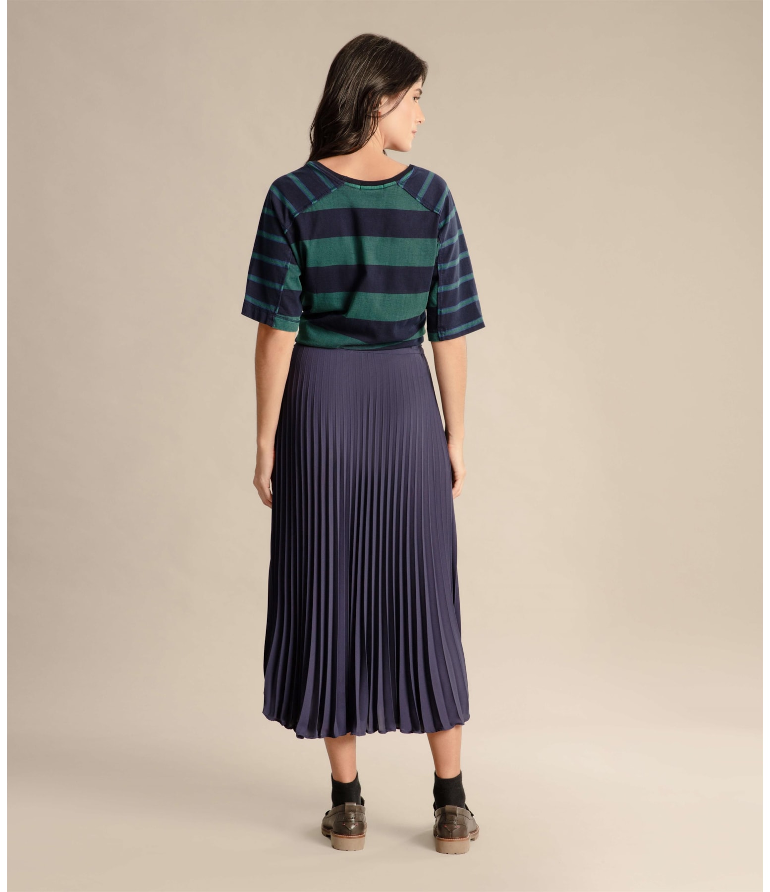 Saia Vera Plissada Lisa Dark Navy