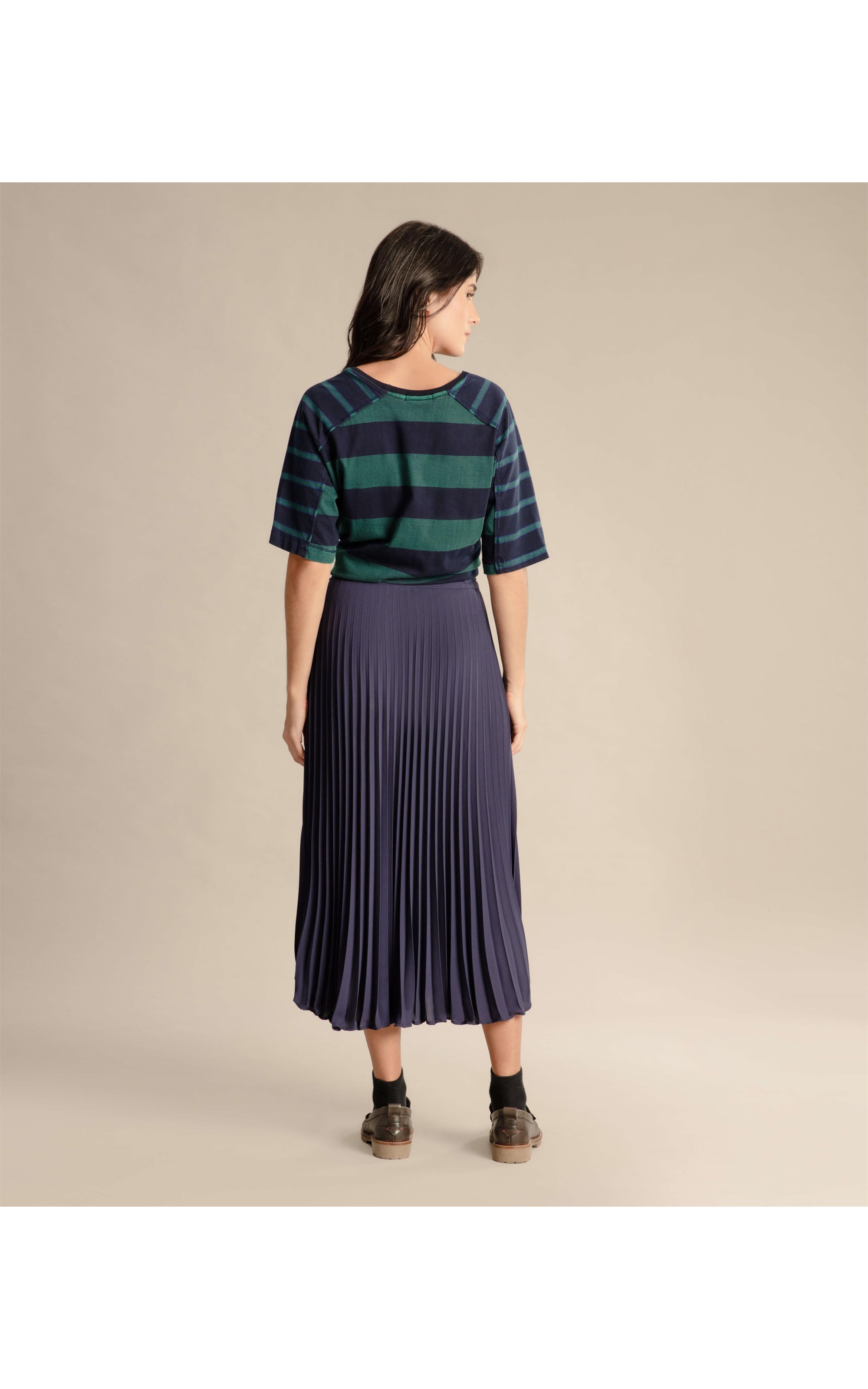 Saia Vera Plissada Lisa Dark Navy