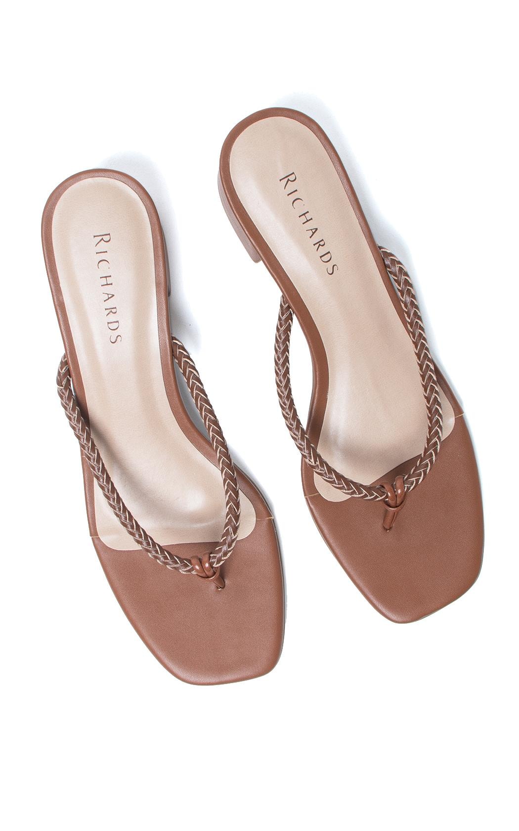 ちか　38 Sandália Keka Rch Camel