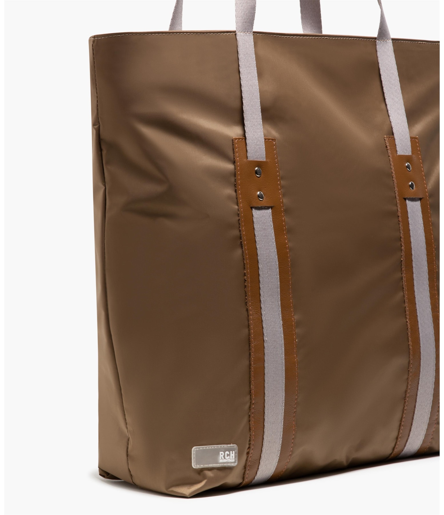 Shopper Richards Trail Caqui