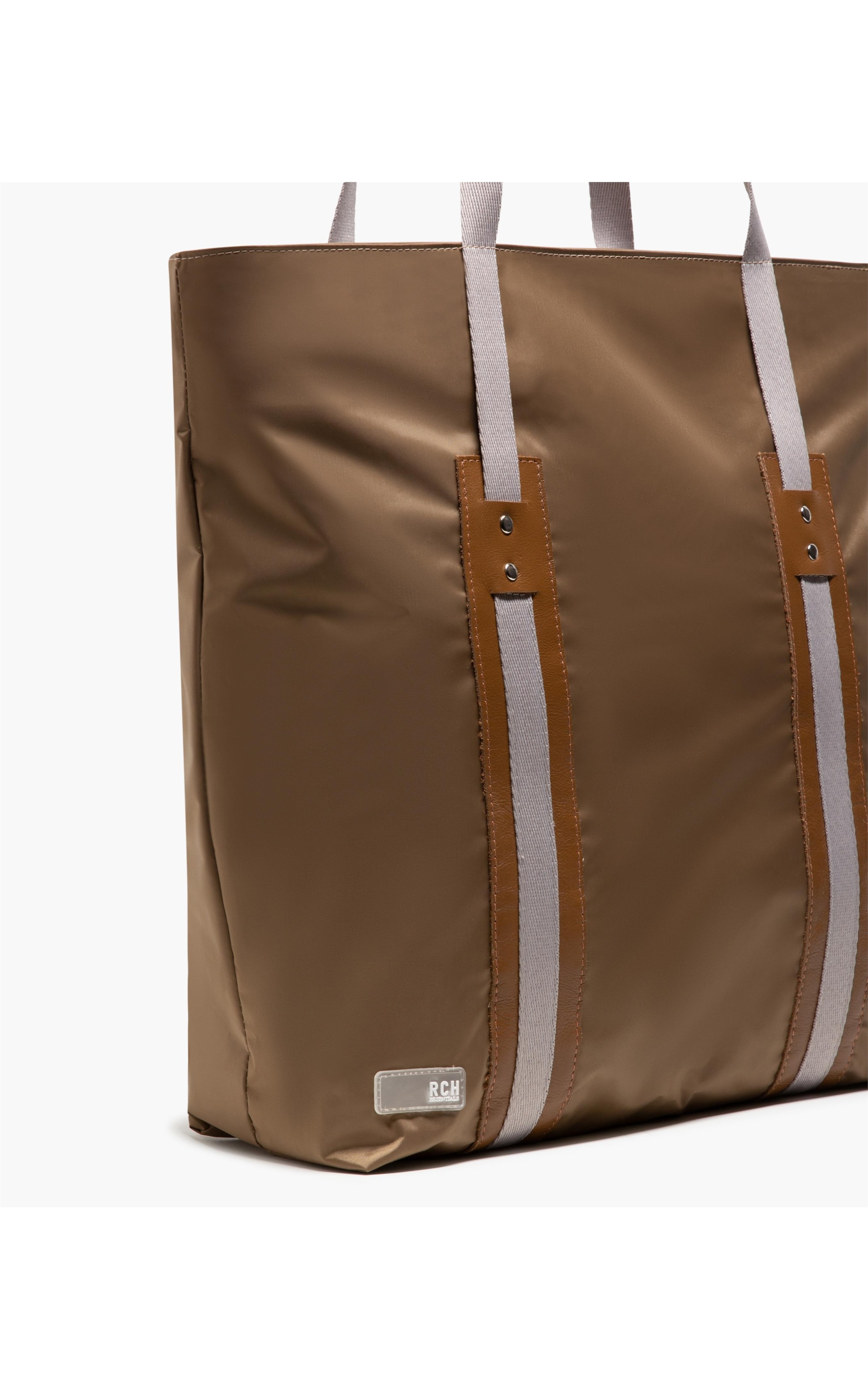 Shopper Richards Trail Caqui