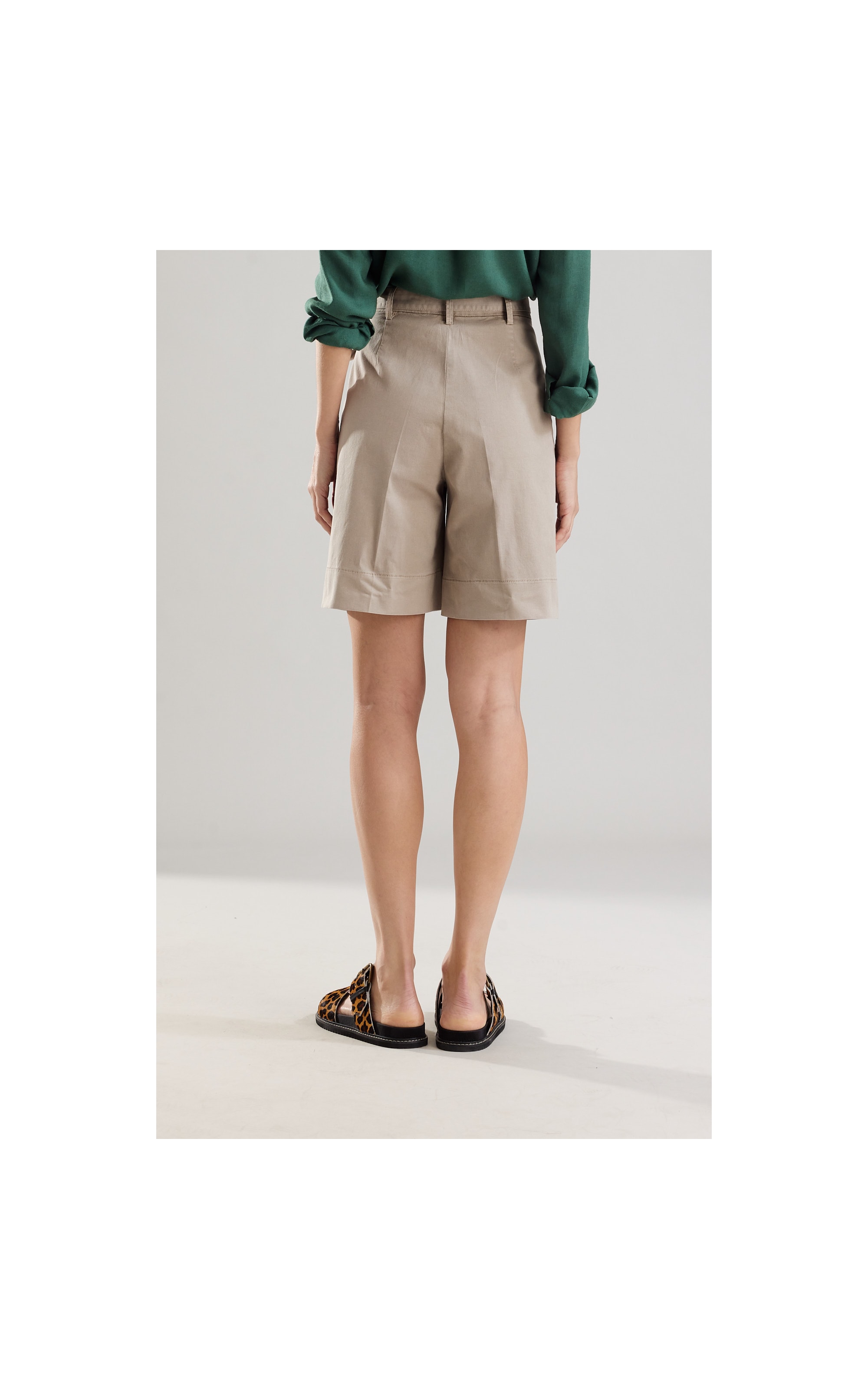 Short Canvas Faixa Luna Husk