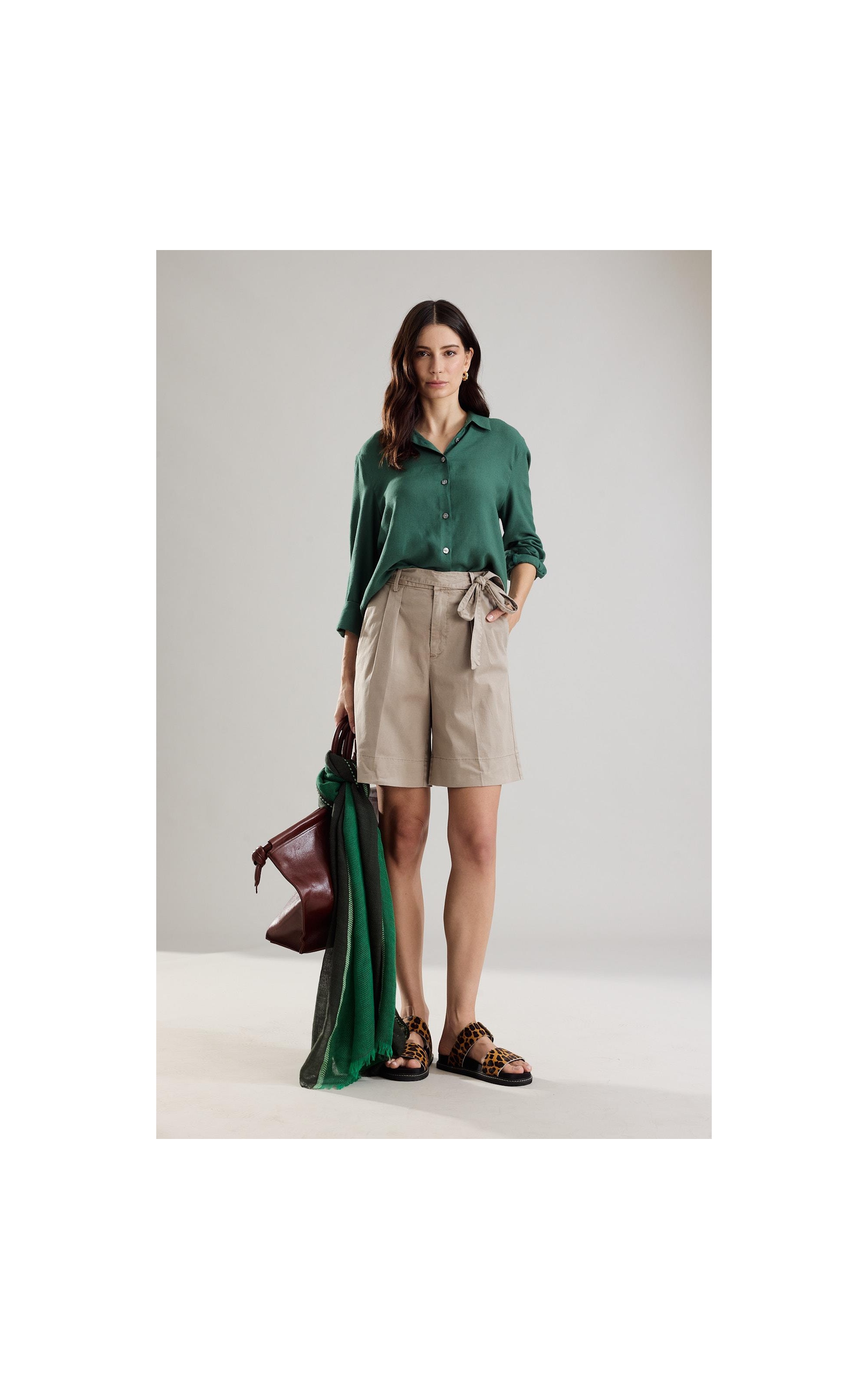 Short Canvas Faixa Luna Husk