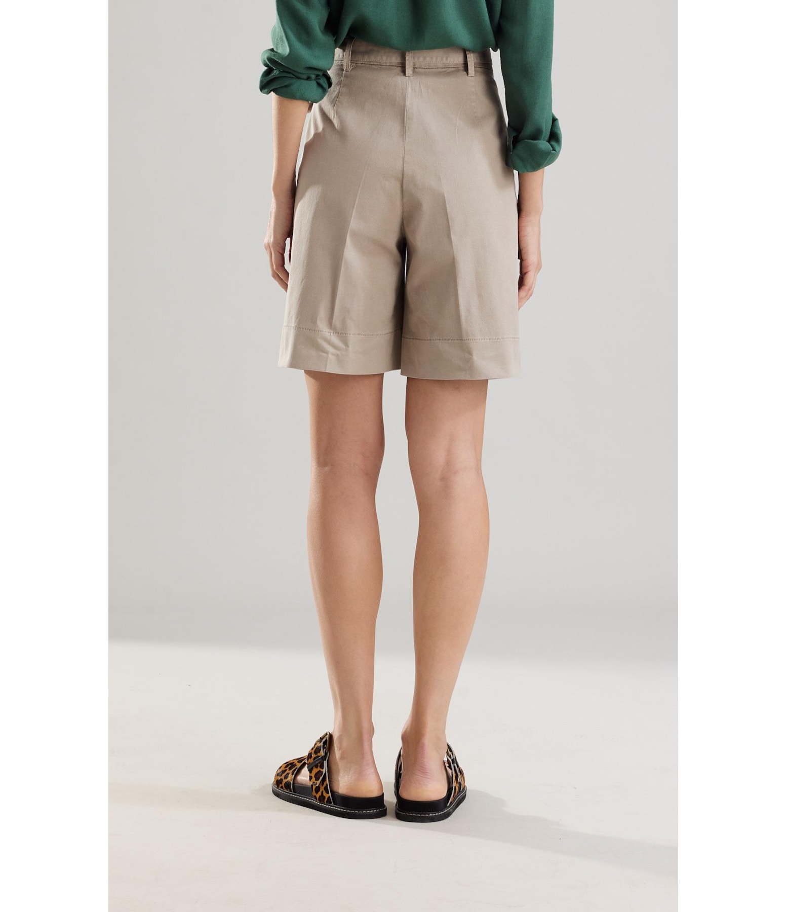 Short Canvas Faixa Luna Husk