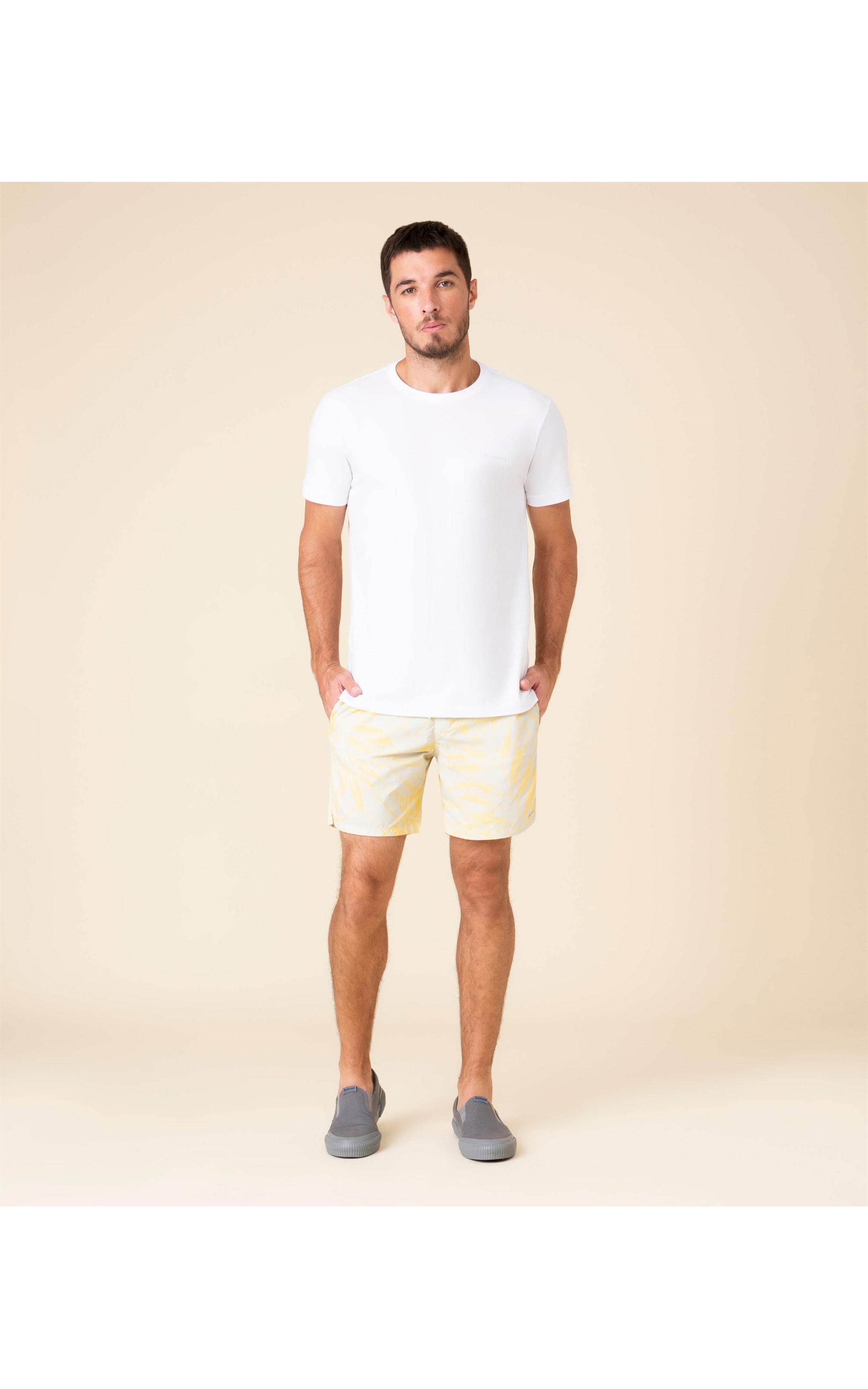 Short Praia Costela de Adao Amarelo