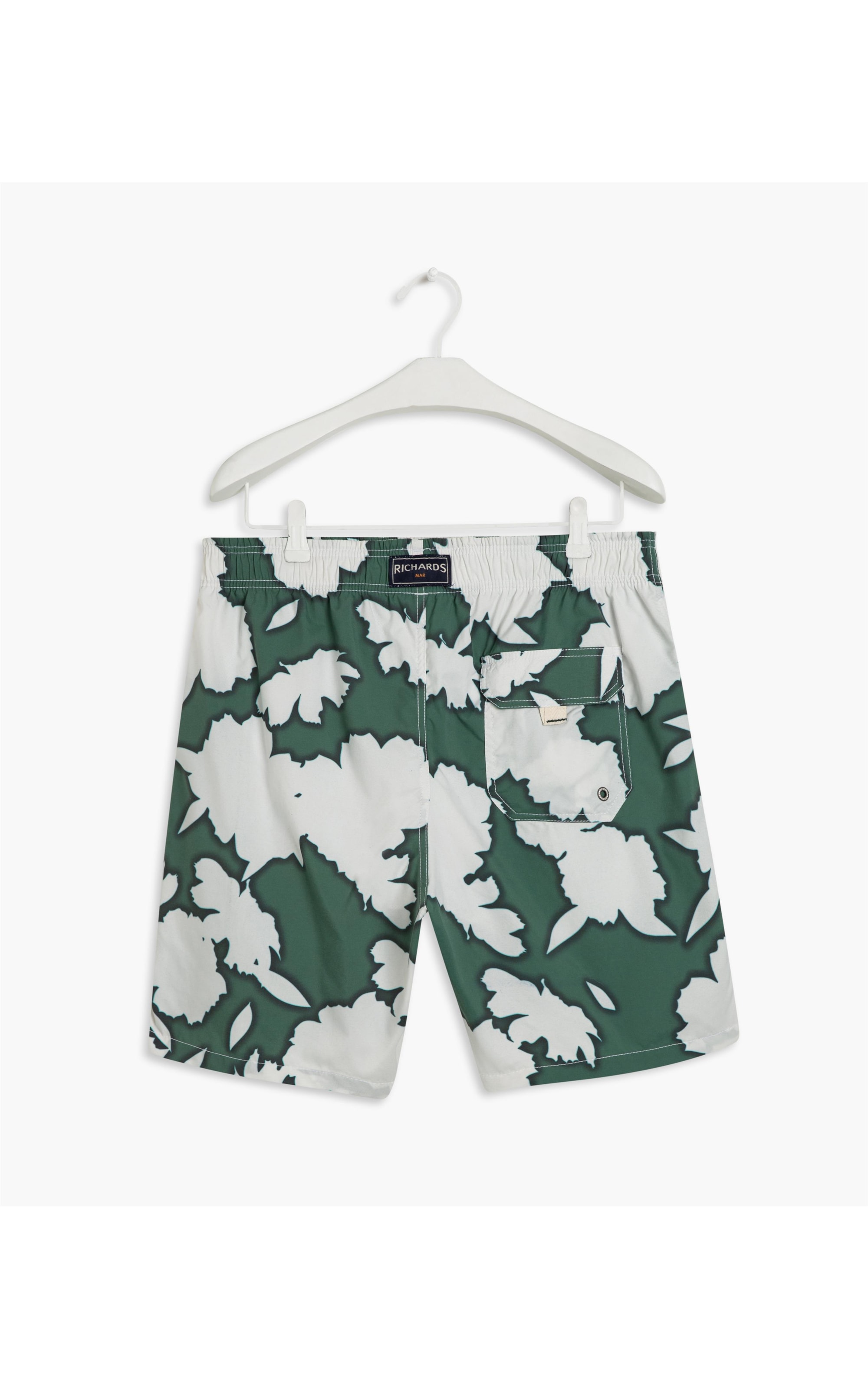 Short Praia Estampa Daisy Verde Bandeira