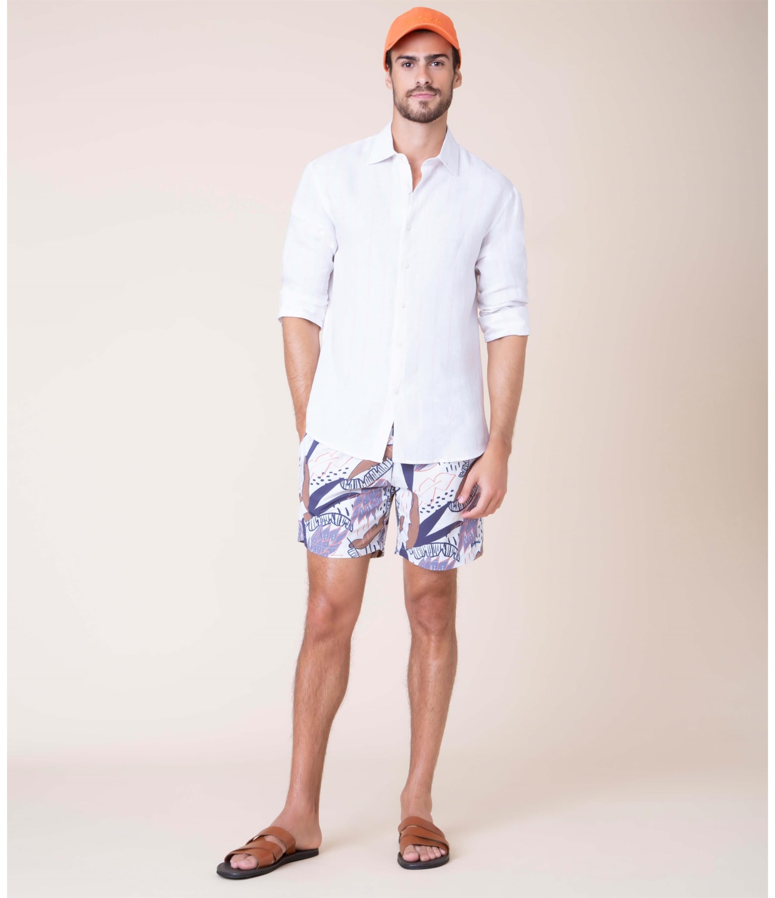 Short Praia Folhagem Rabiscos Off White