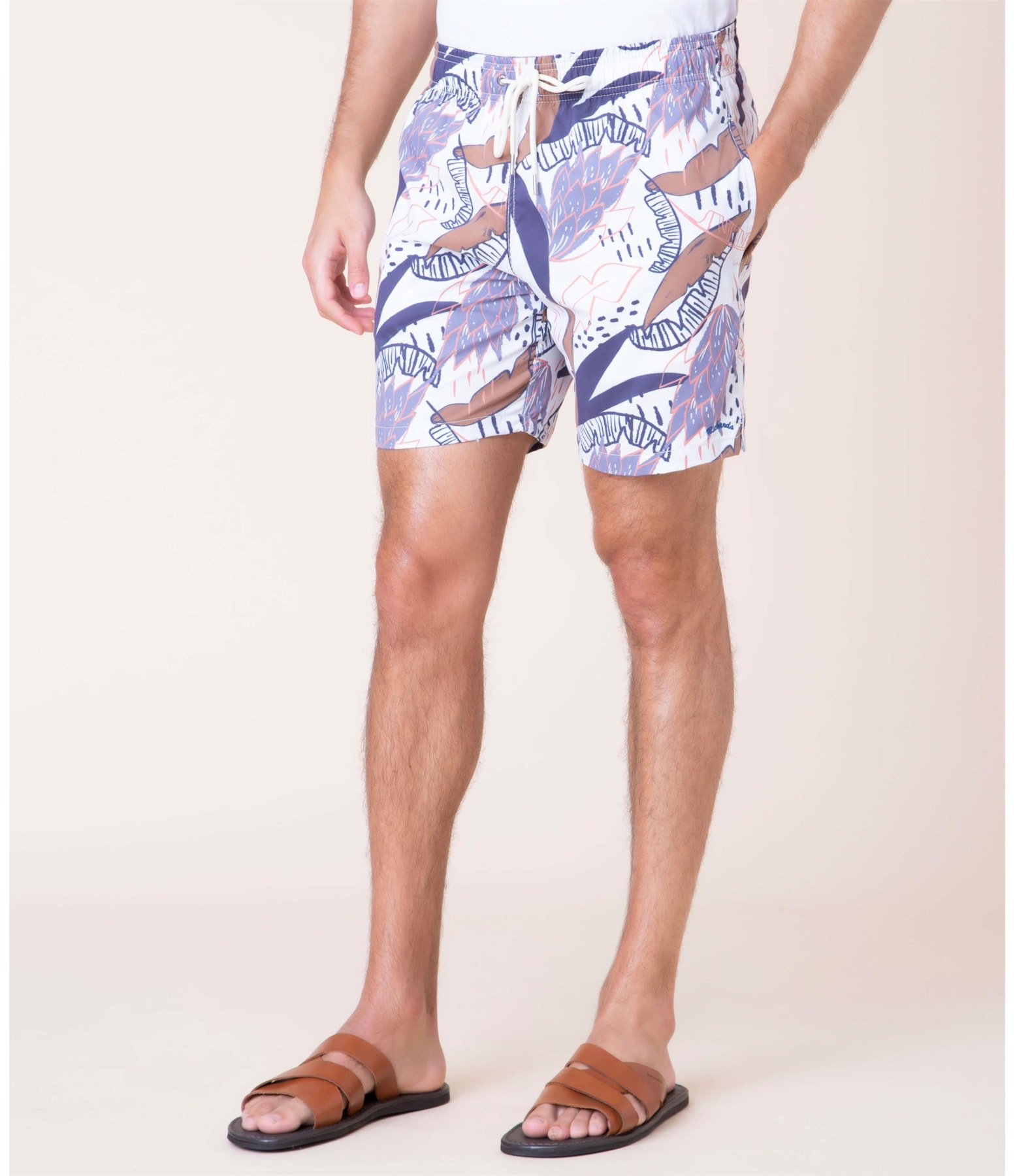 Short Praia Folhagem Rabiscos Off White