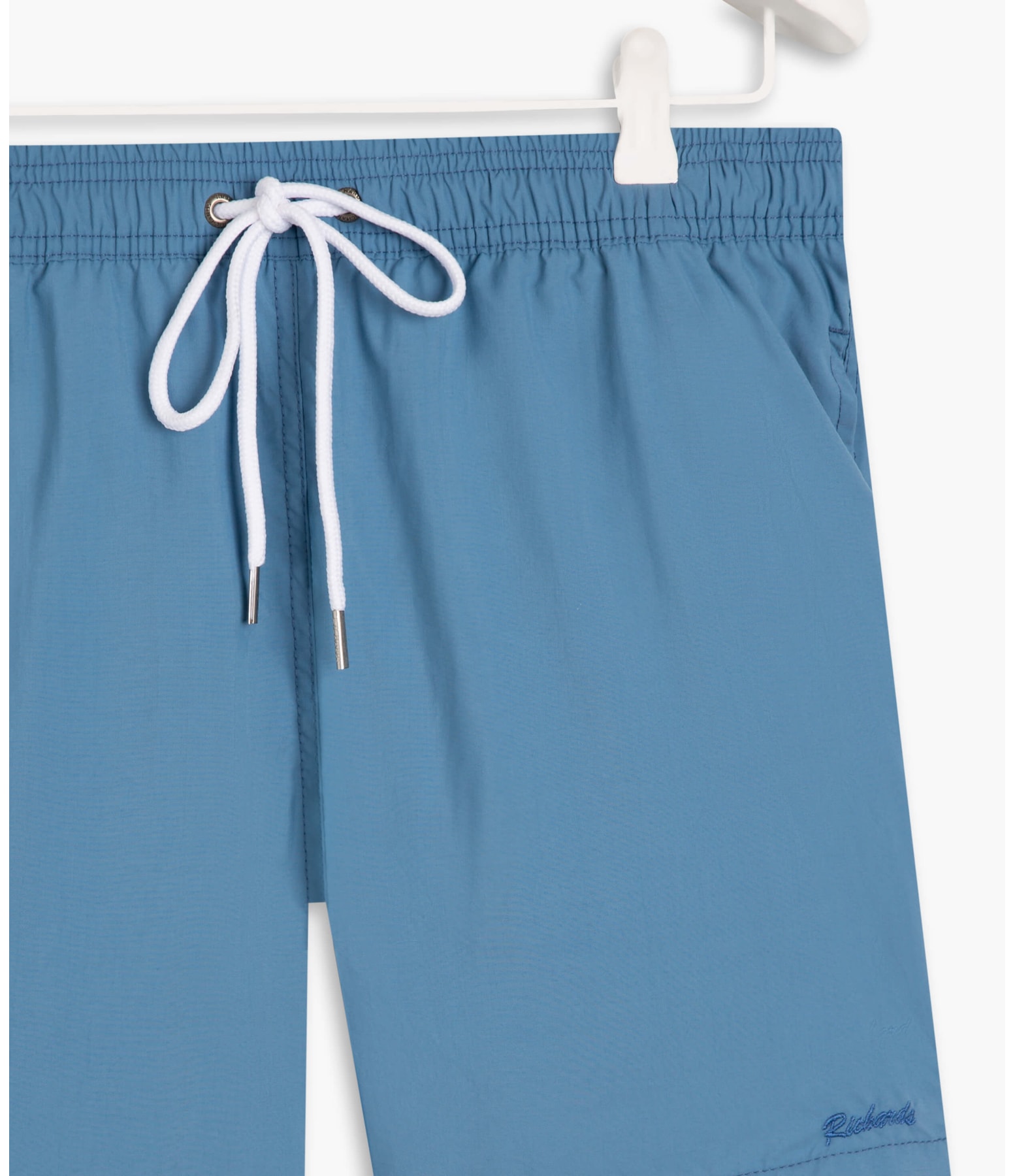 Short Praia Liso Azul Claro