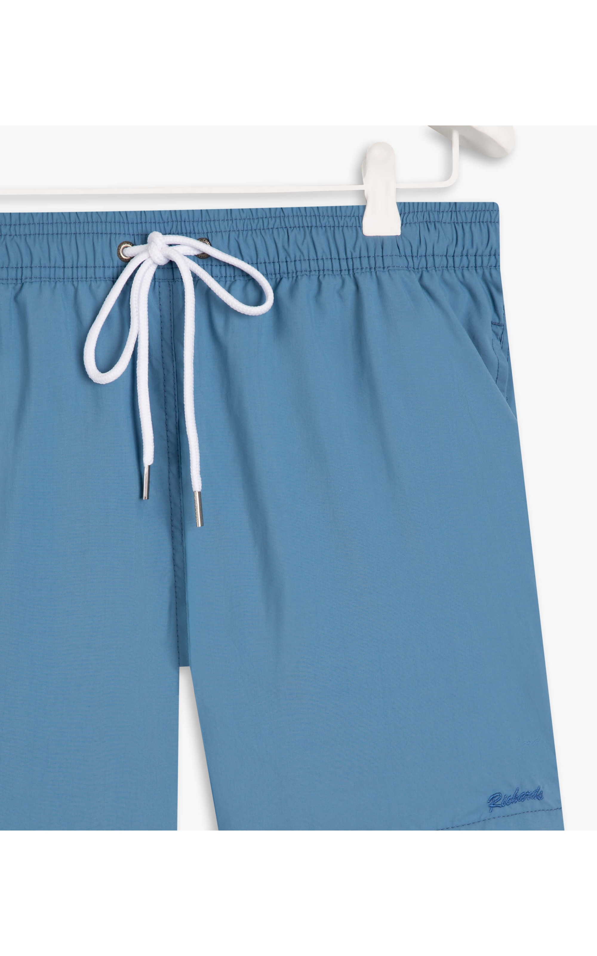 Short Praia Liso Azul Claro