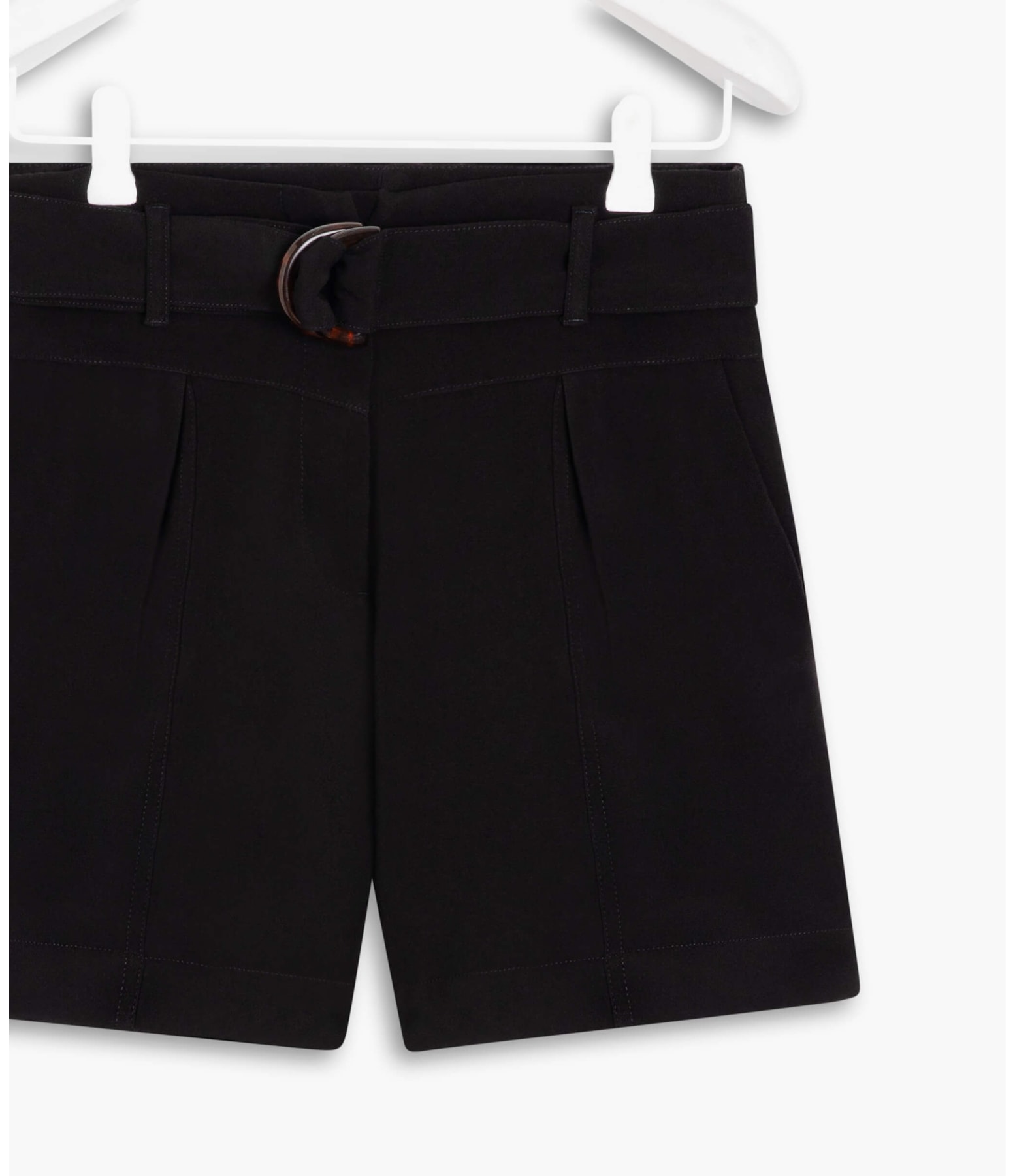Shorts Asama Alfaiataria Preto