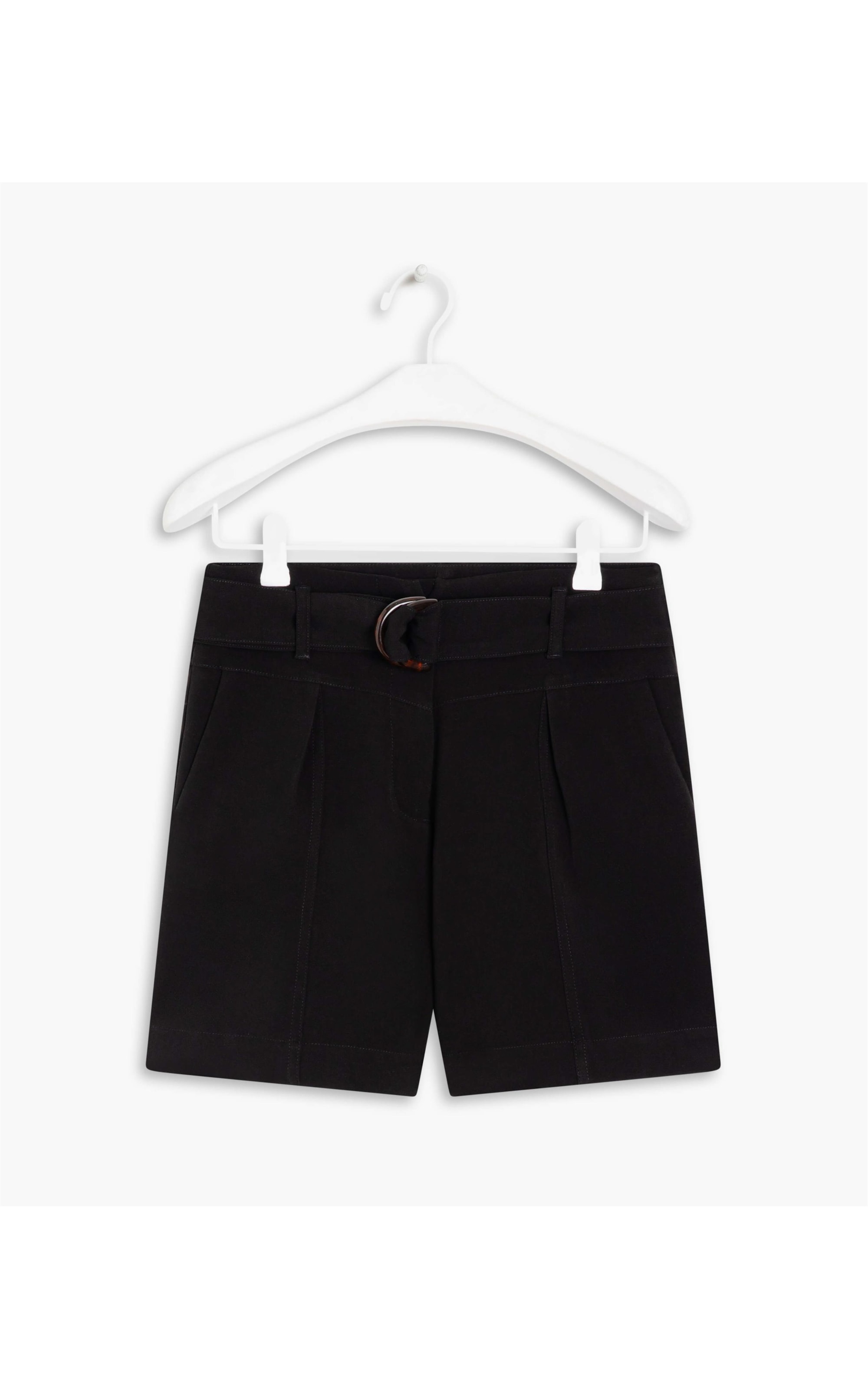 Shorts Asama Alfaiataria Preto