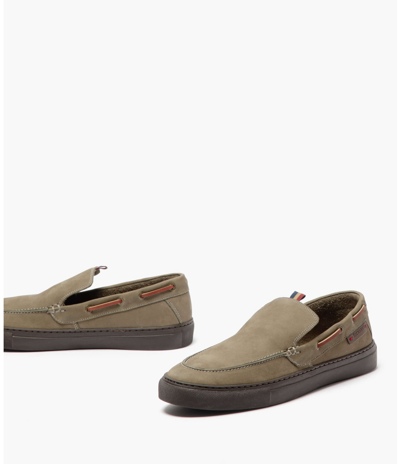 Sider Villa Boat Husk