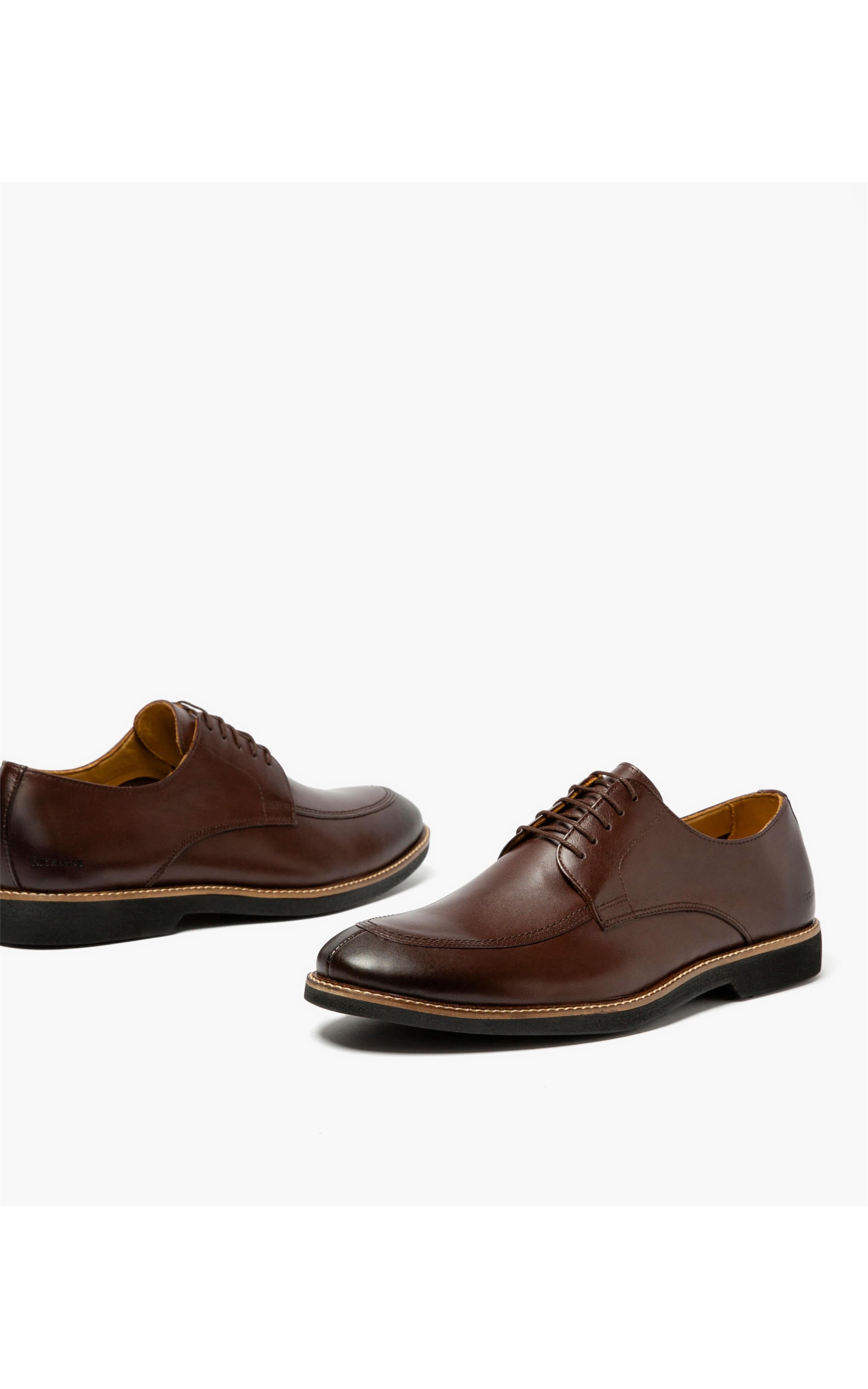 Split Toe Rch Cafe