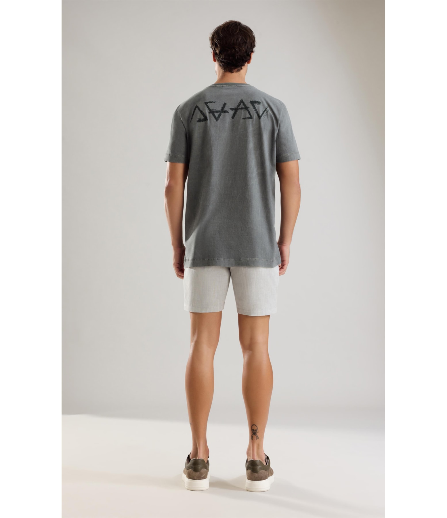 T-Shirt 4 Elementos Mc Preto