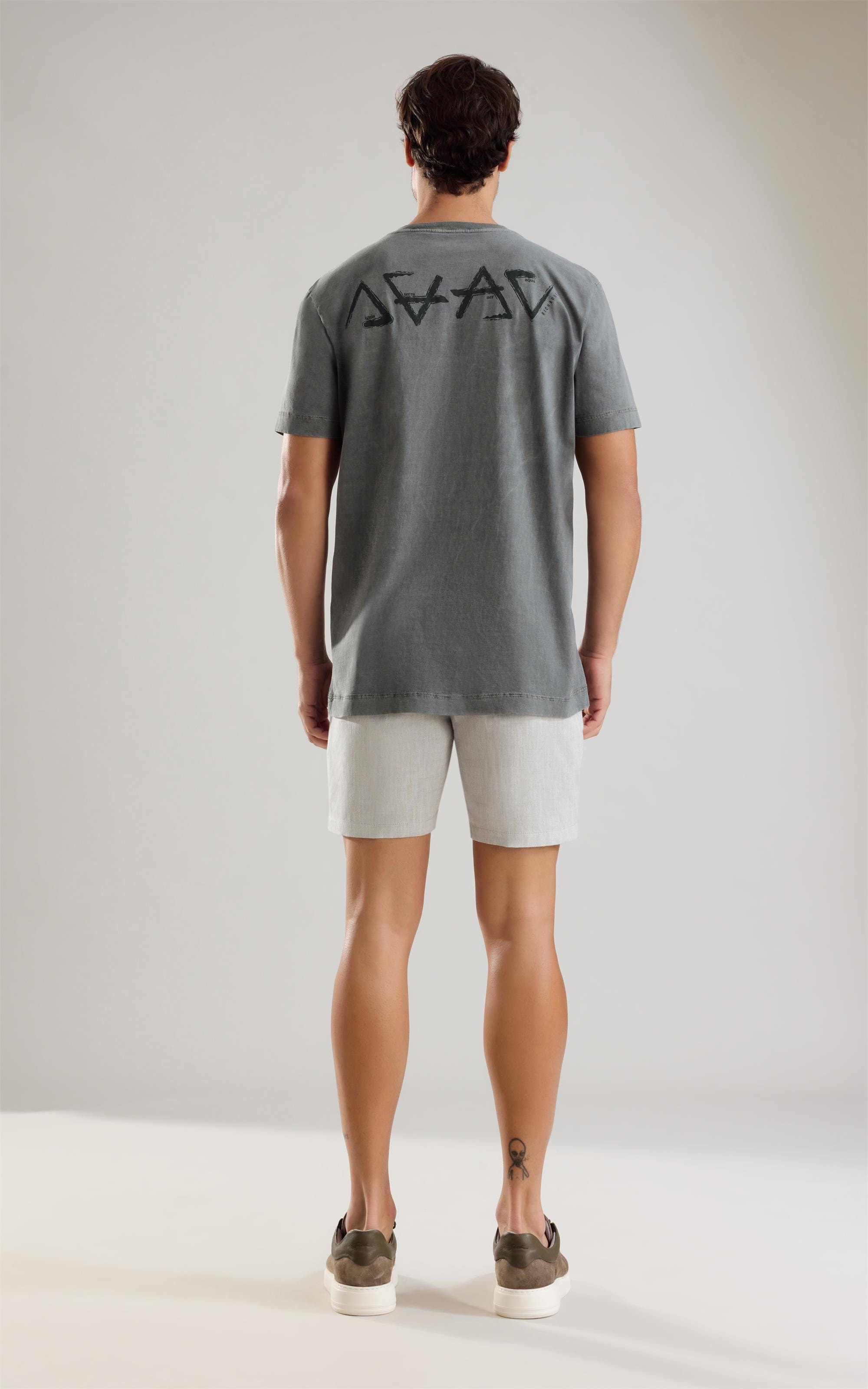T-Shirt 4 Elementos Mc Preto