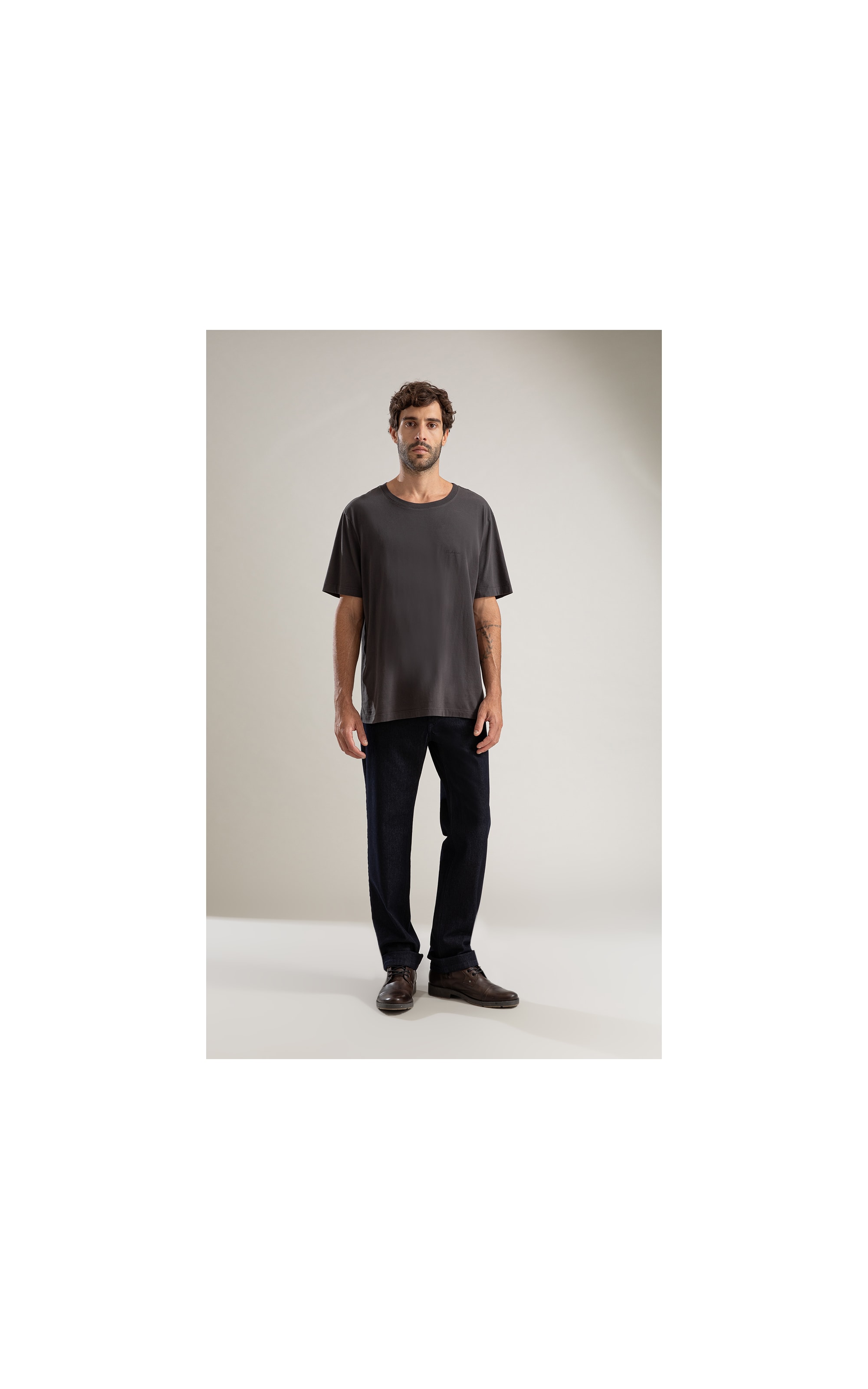 T-Shirt  Aquarela Plumbo