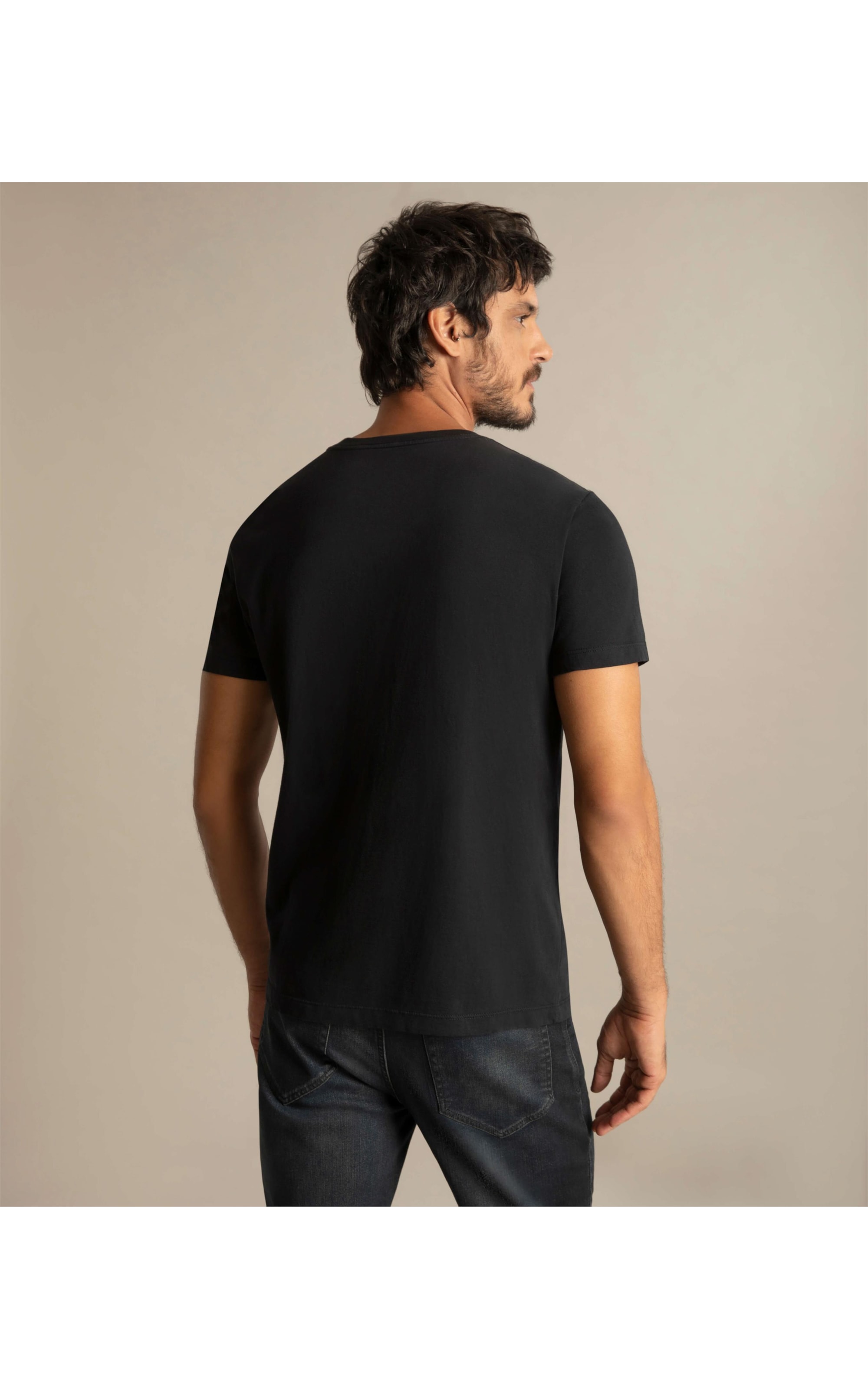 T-Shirt  Aquarela Preto