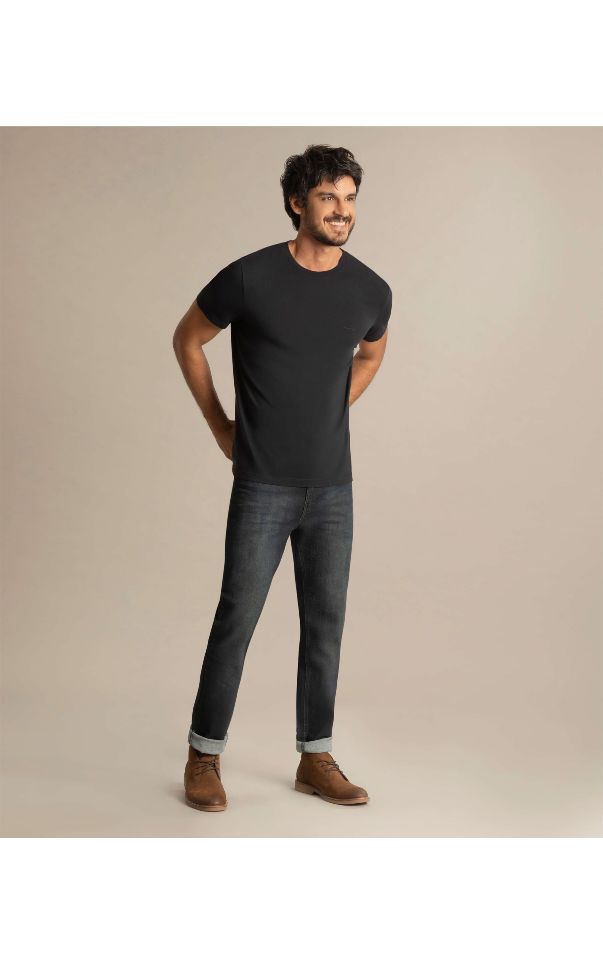 T-Shirt  Aquarela Preto