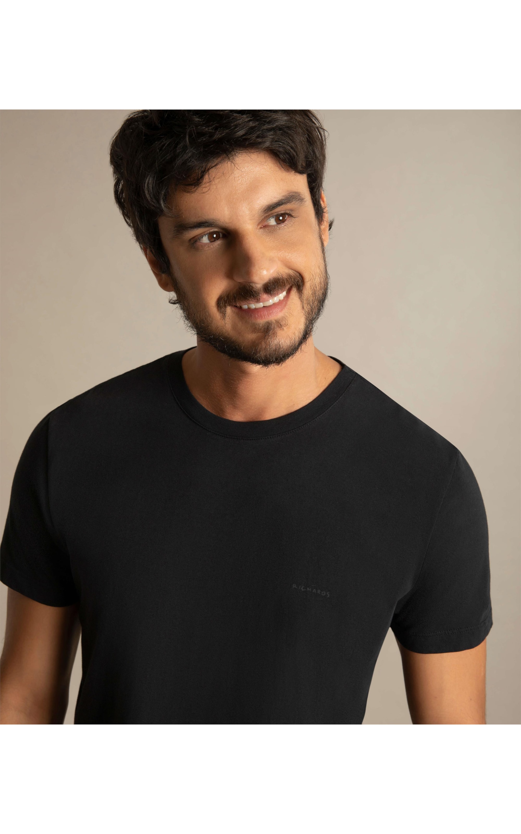 T-Shirt  Aquarela Preto