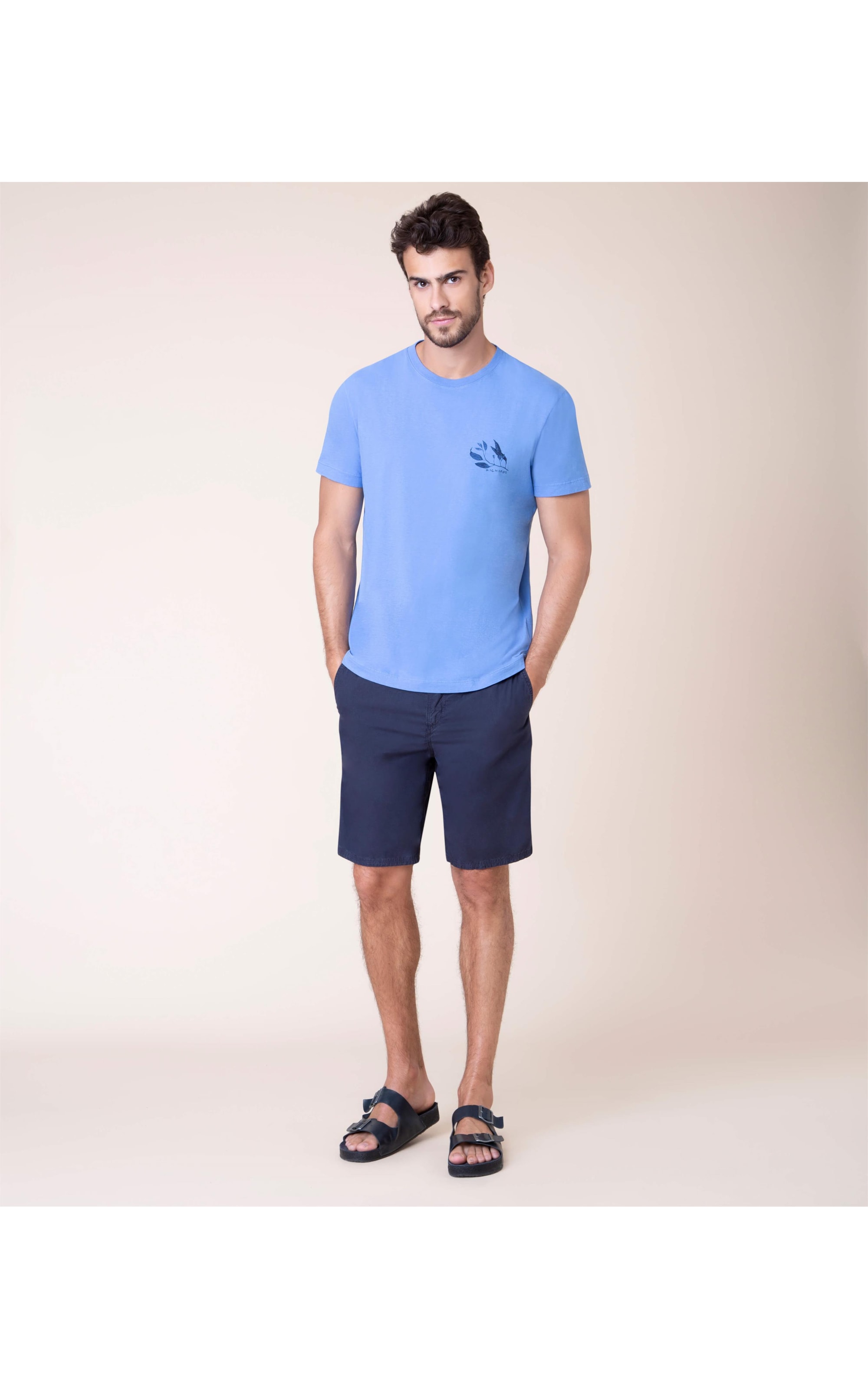 T-Shirt Aquarela Rustic Leaves Mc Azul Pervante