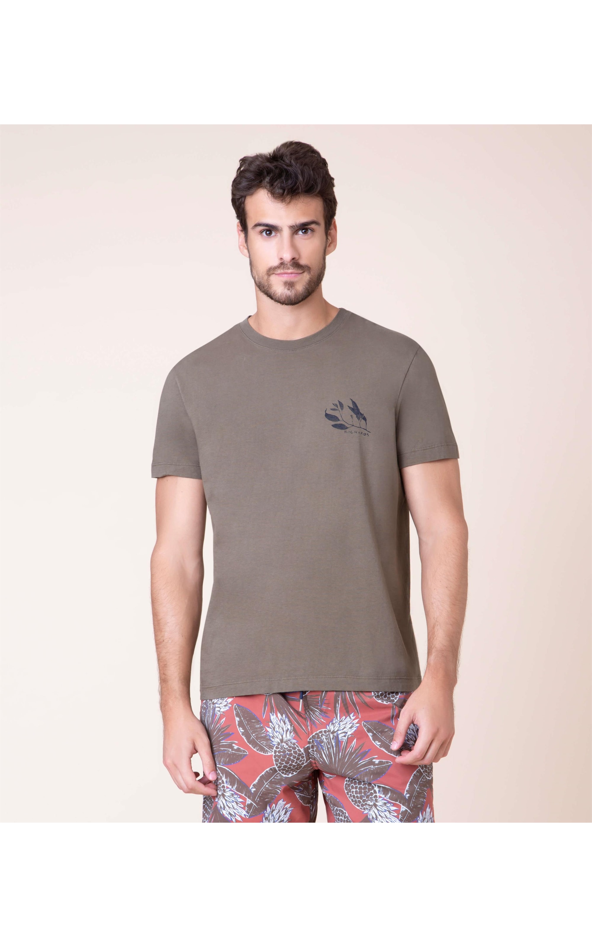 T-Shirt Aquarela Rustic Leaves Mc Tabaco