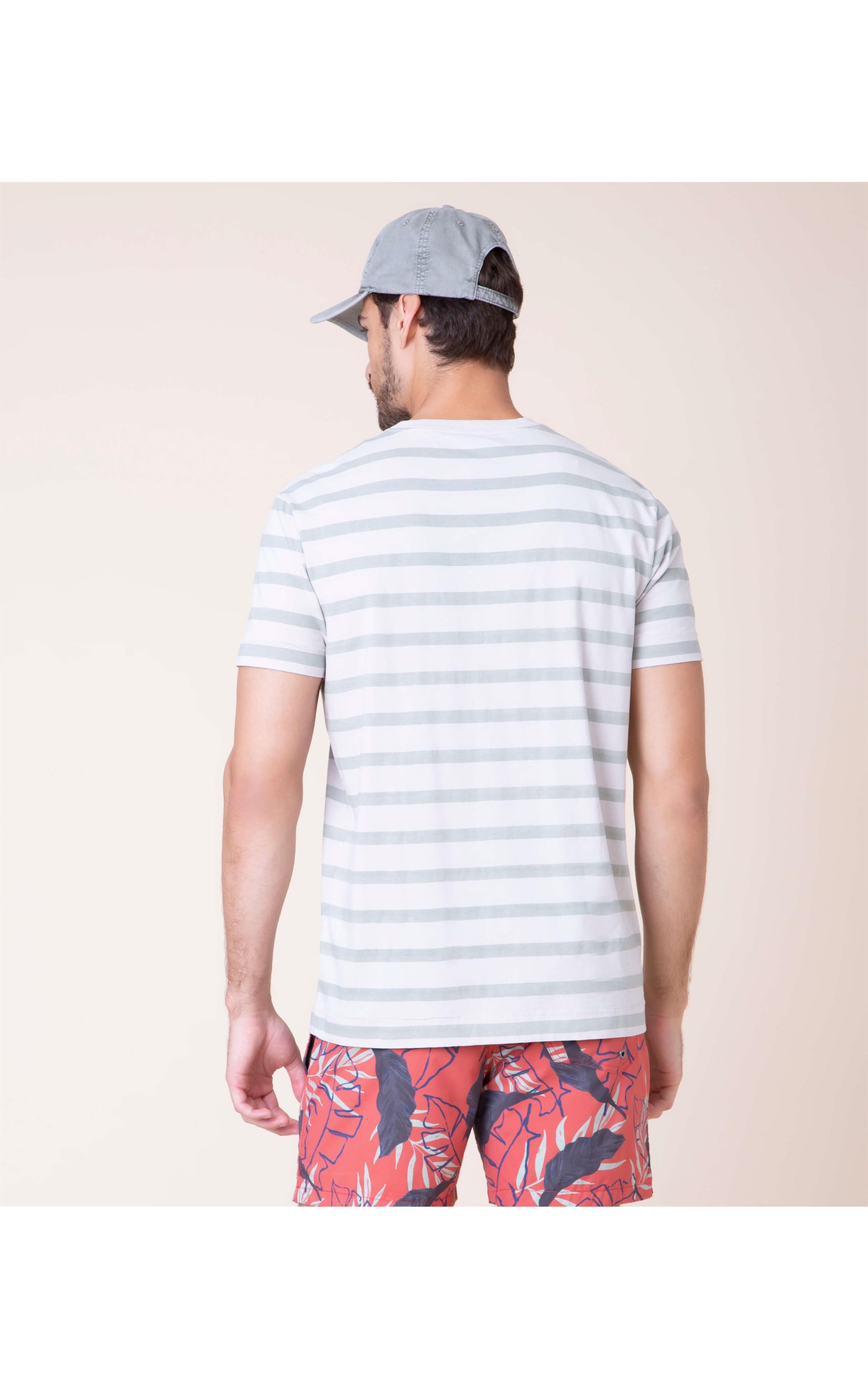 T-Shirt Estampada Listrada Mc Sandy