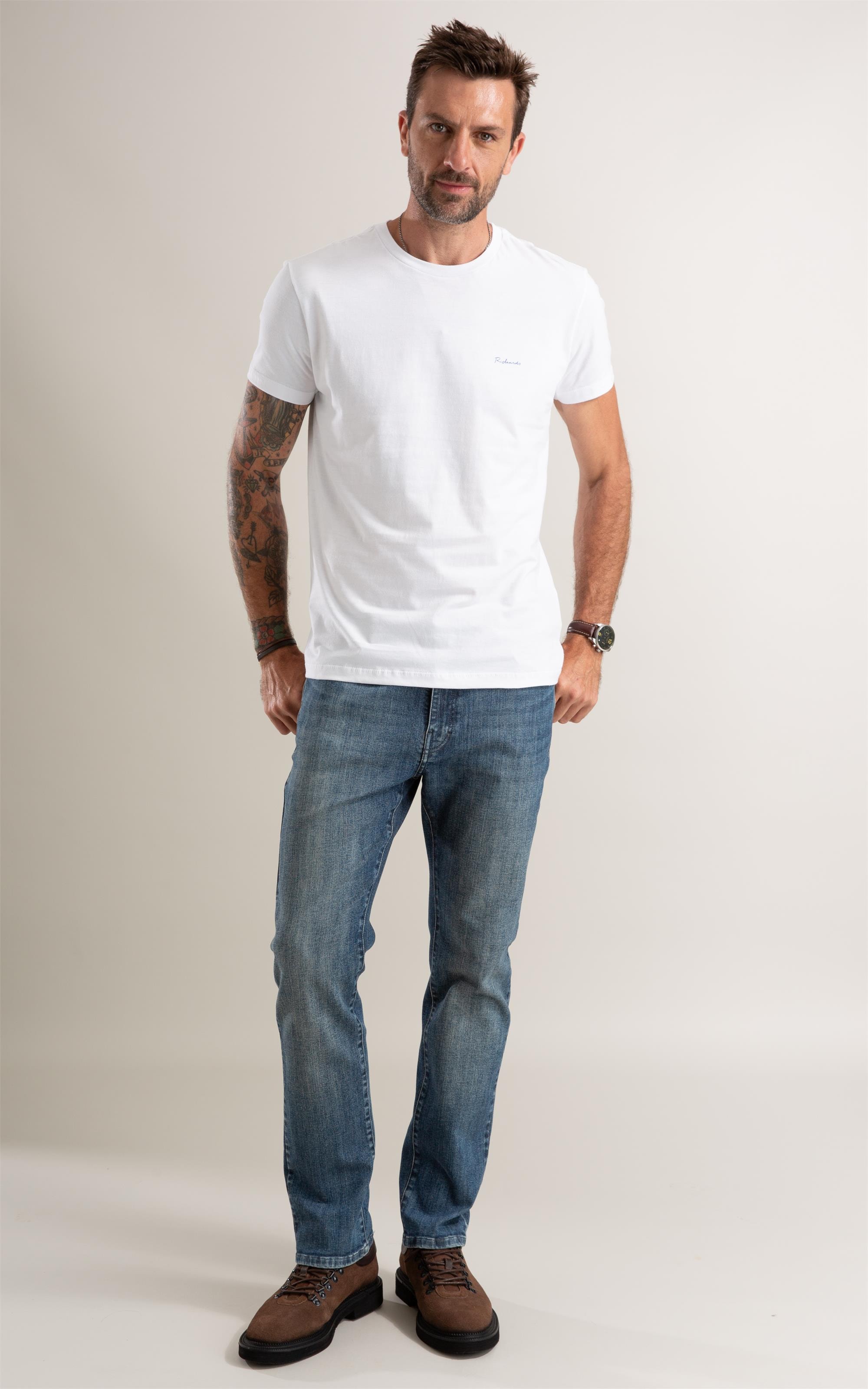 T-Shirt Instituto Carcará Branco