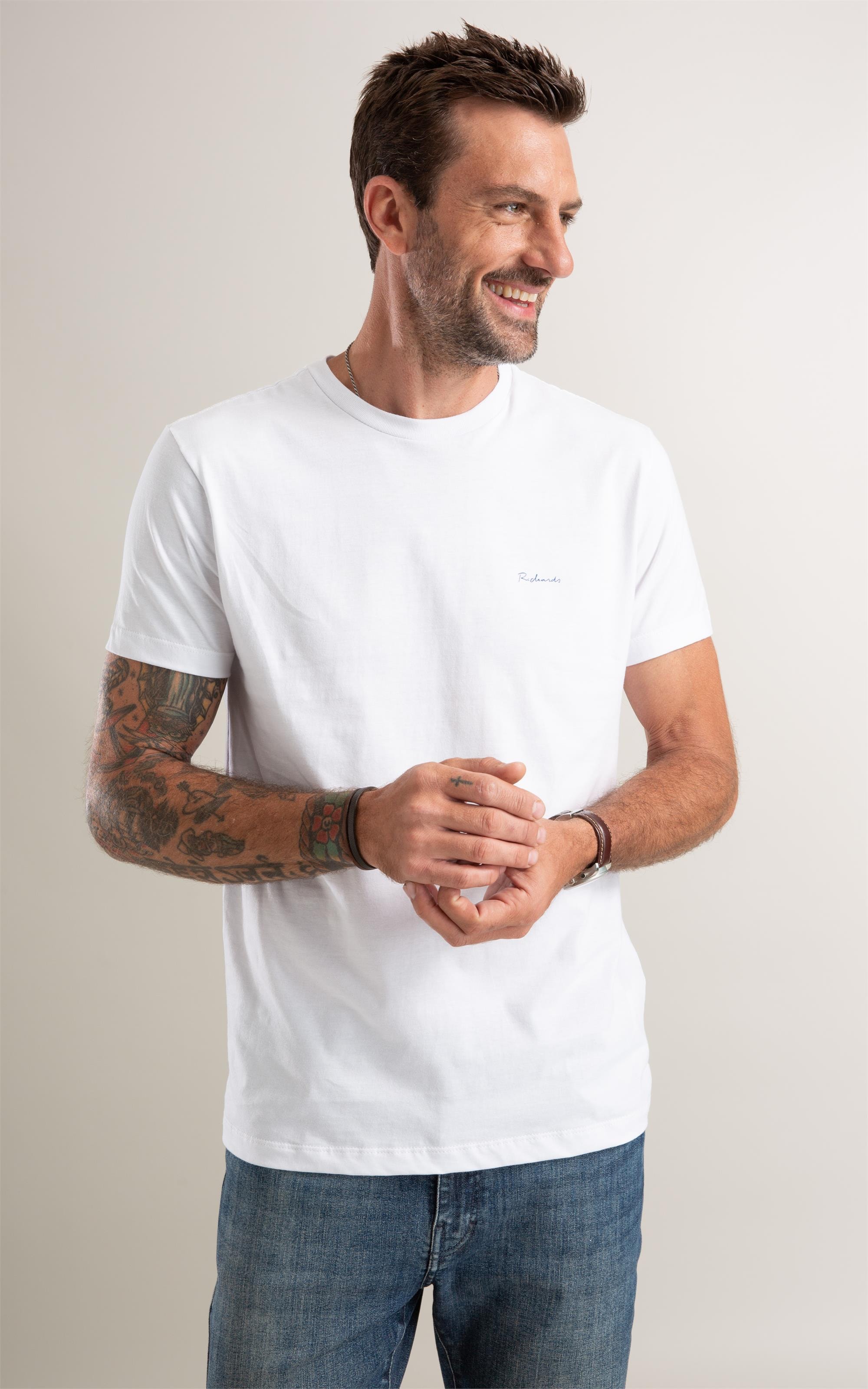 T-Shirt Instituto Tucano Bico Preto Branco
