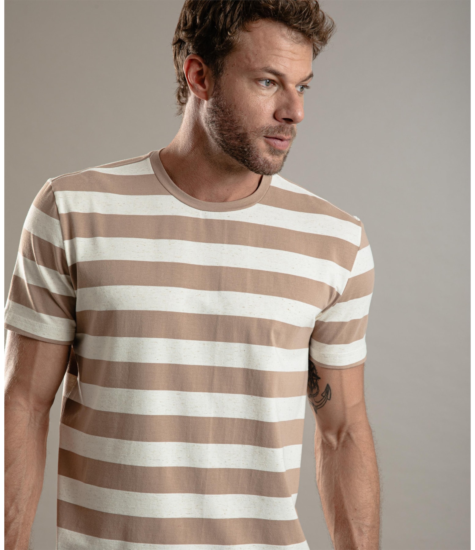 T-Shirt Linho  Print Arpoador Mc Caqui