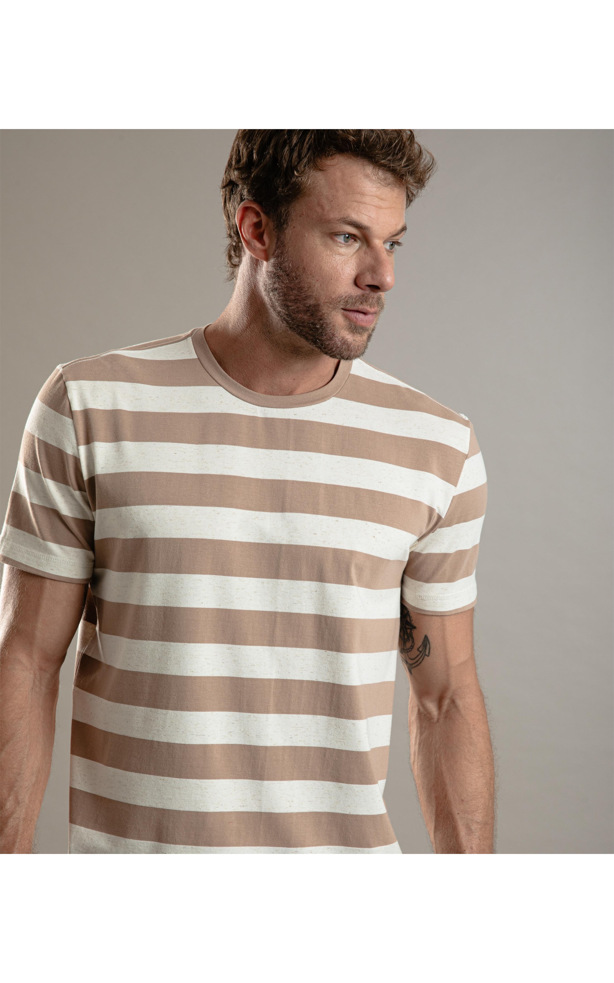 T-Shirt Linho  Print Arpoador Mc Caqui