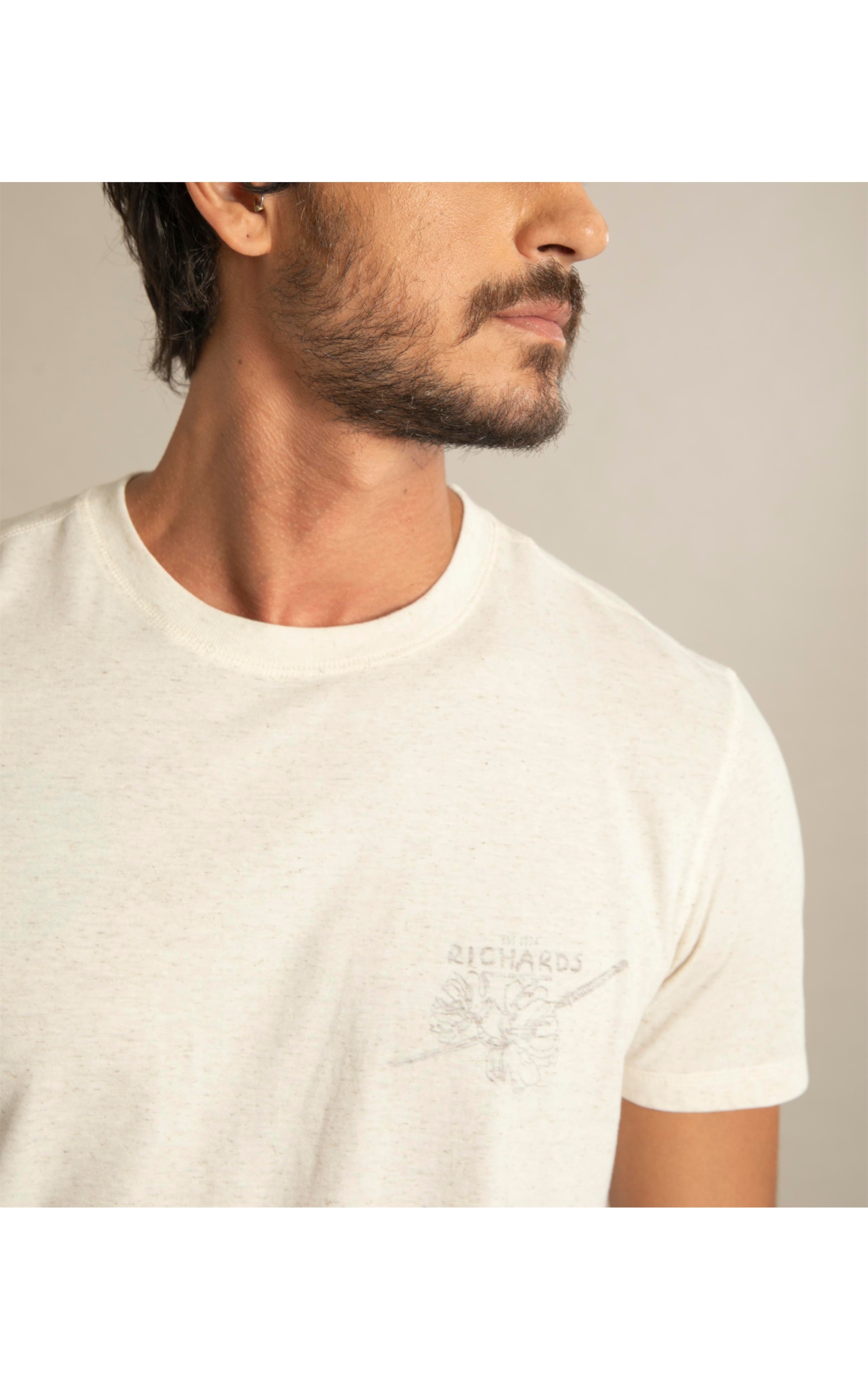 T-Shirt Linho  Sword Flowers Peito Natural