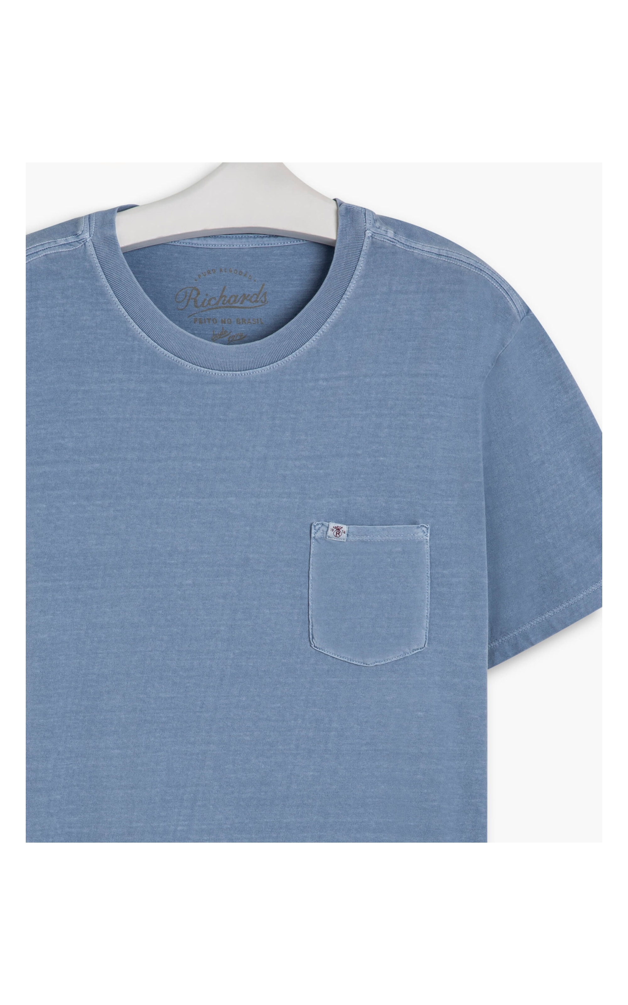 T- Shirt Lisa Com Bolso Azul Claro
