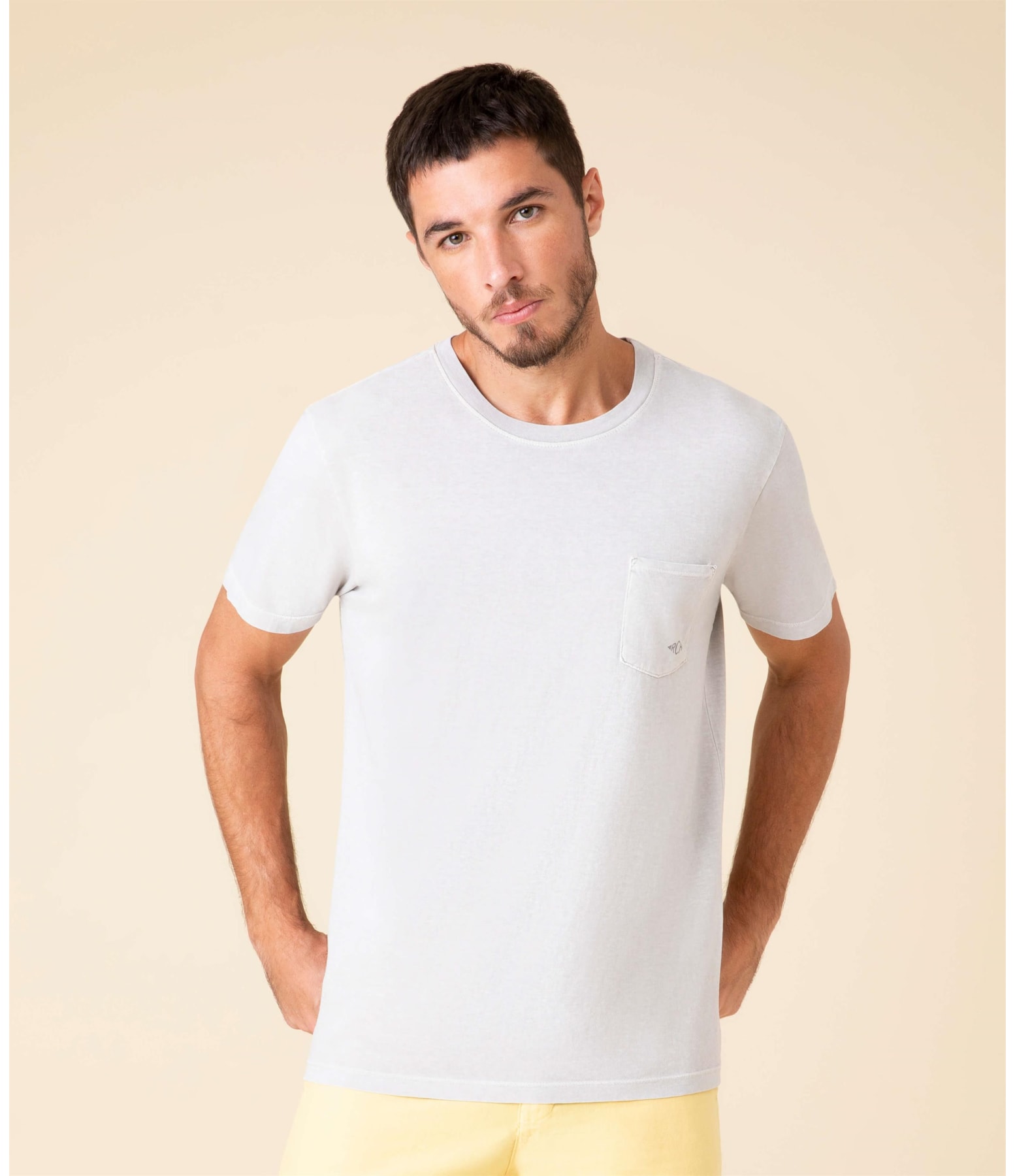 T- Shirt Lisa Com Bolso Cinza Claro