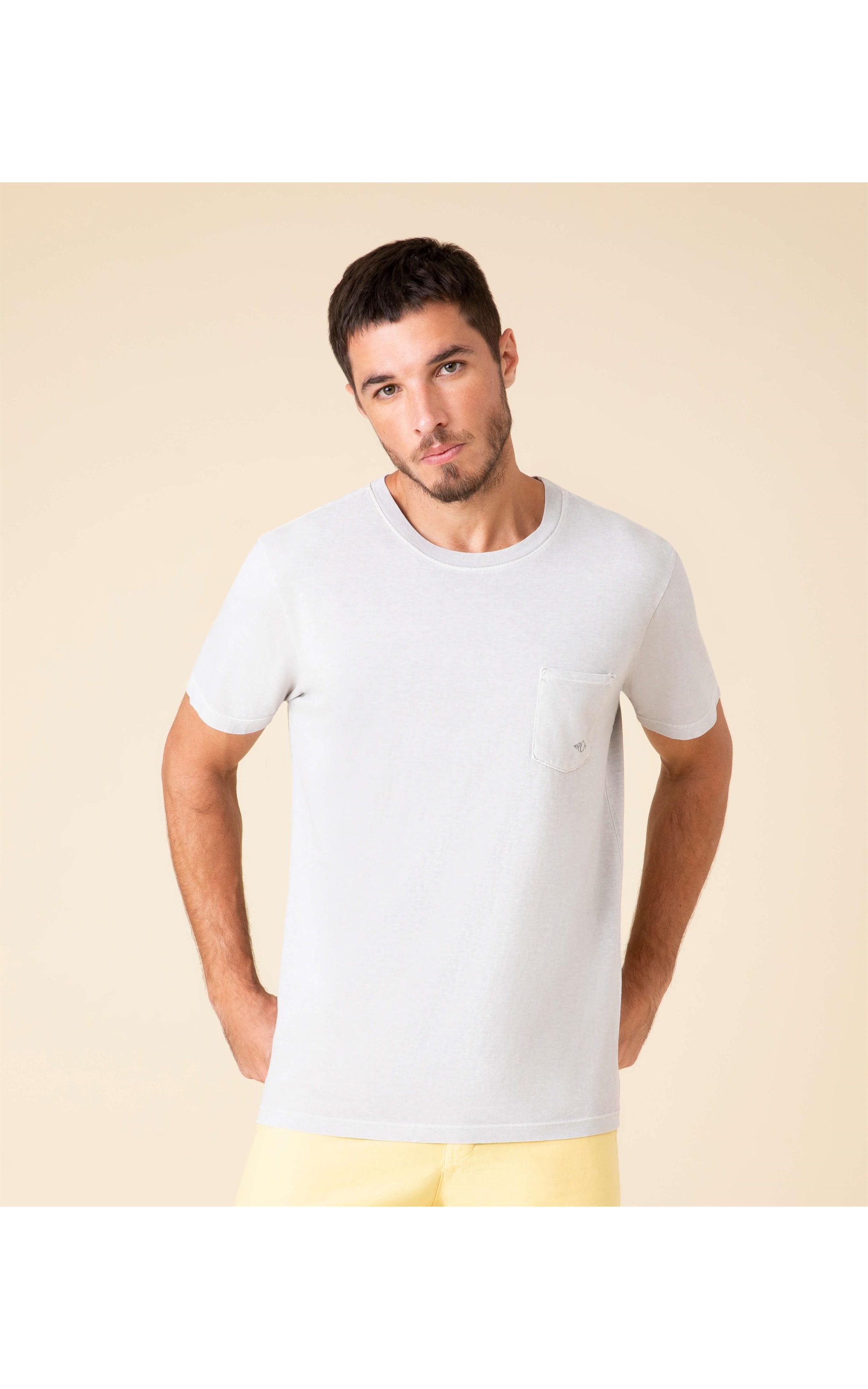 T- Shirt Lisa Com Bolso Cinza Claro