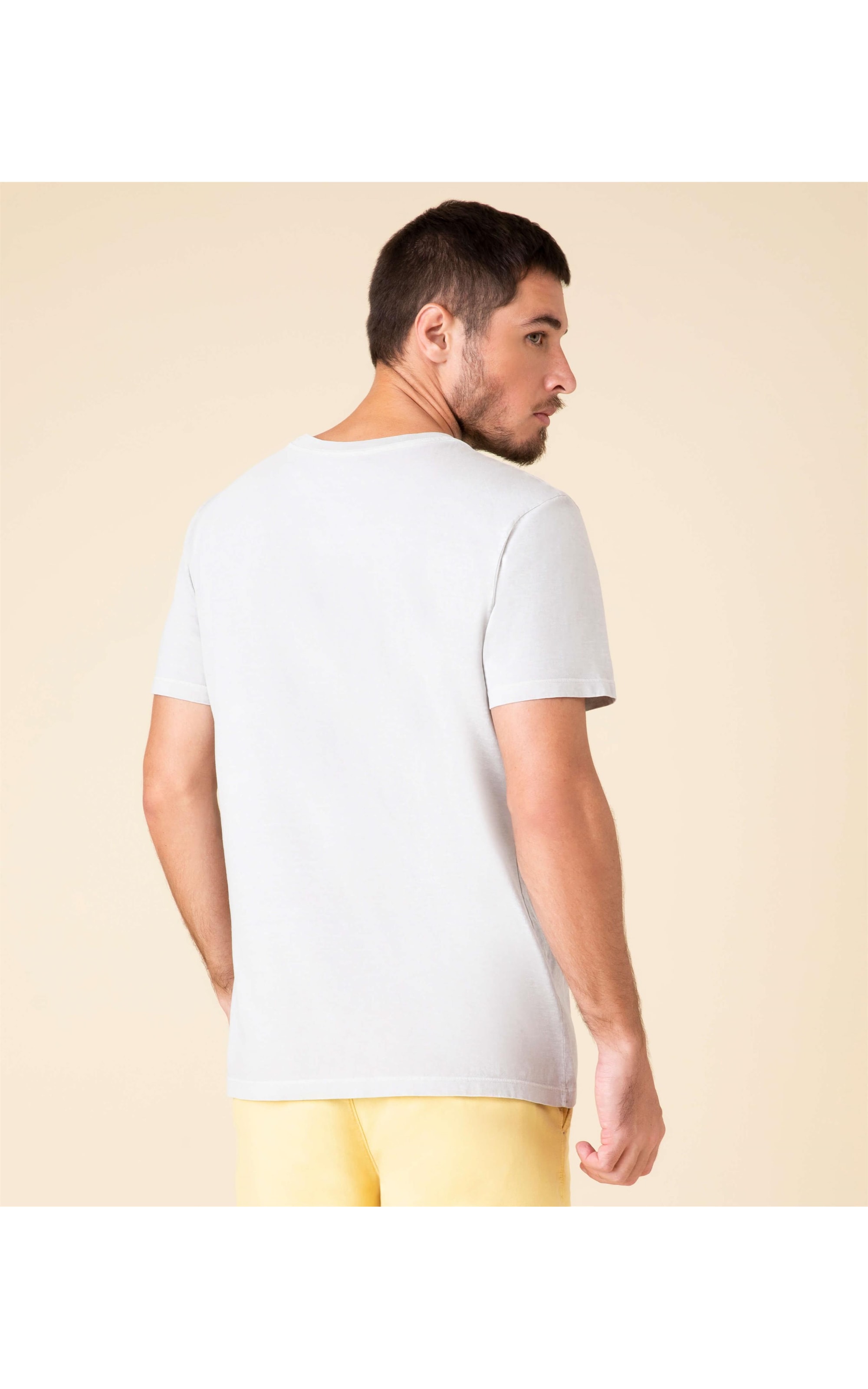 T- Shirt Lisa Com Bolso Cinza Claro