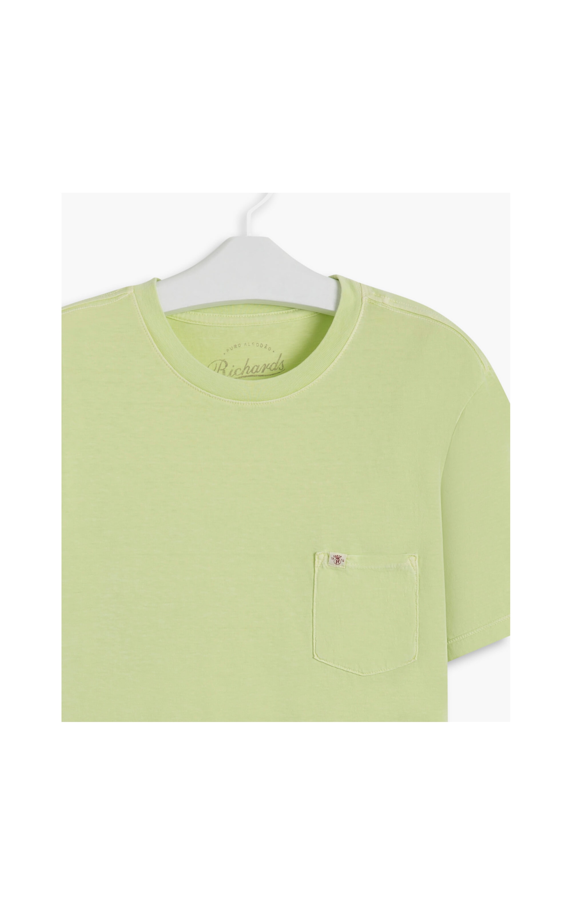 T- Shirt Lisa Com Bolso Verde Maca