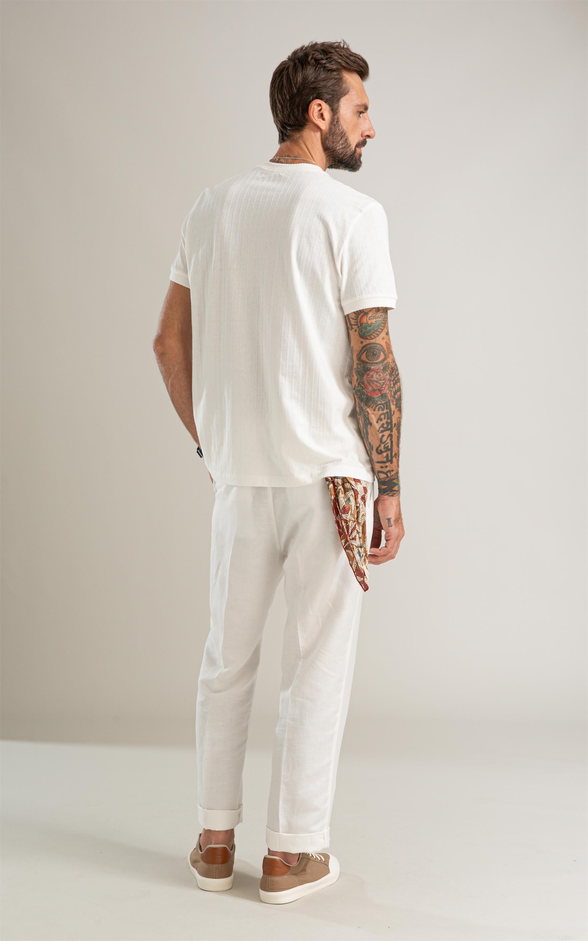 T-Shirt Malha Cutting Bf Off White
