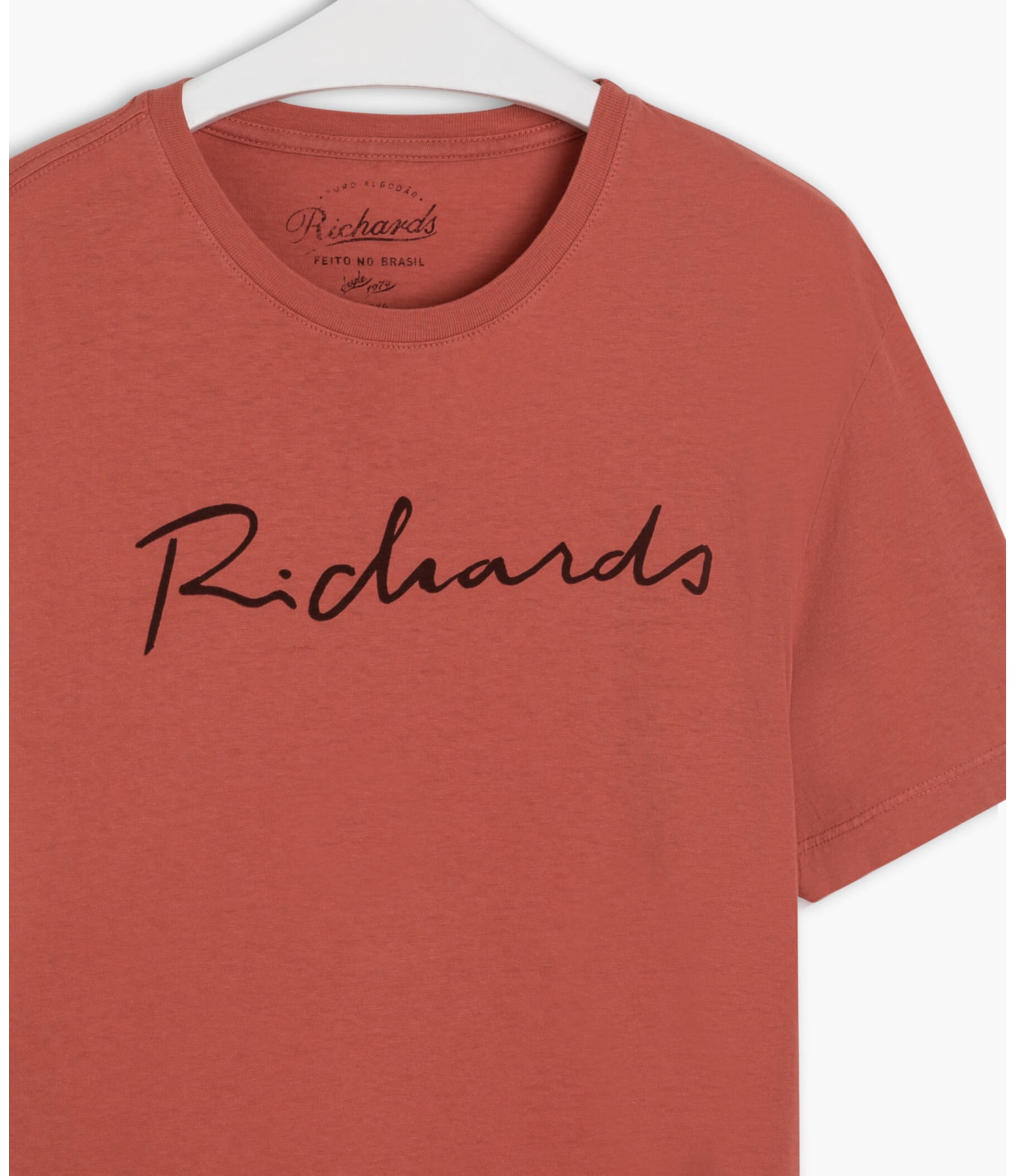 T-Shirt Manuscrito Richards Goiaba