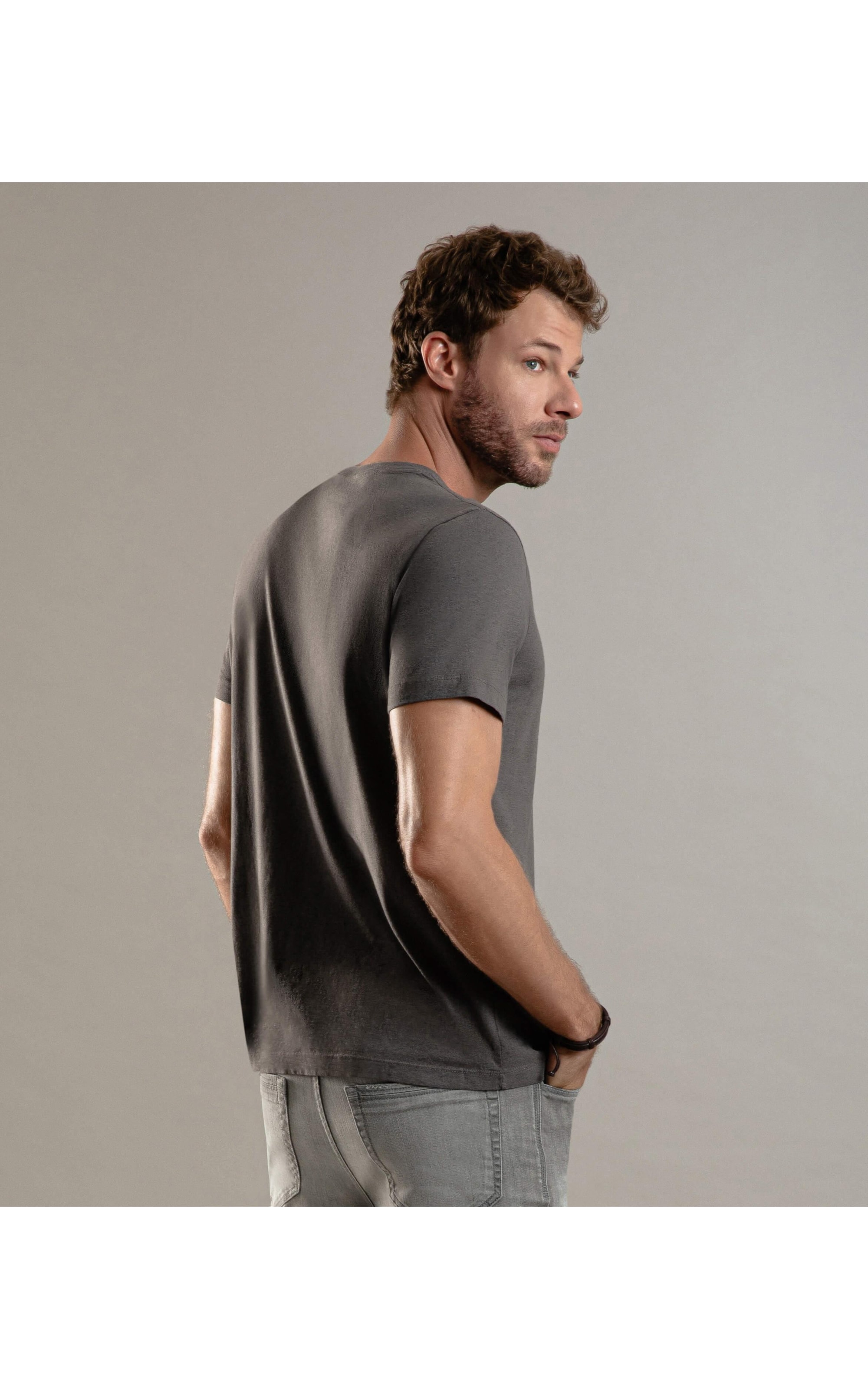 T-Shirt Mescla Sobretinto Mc Castor