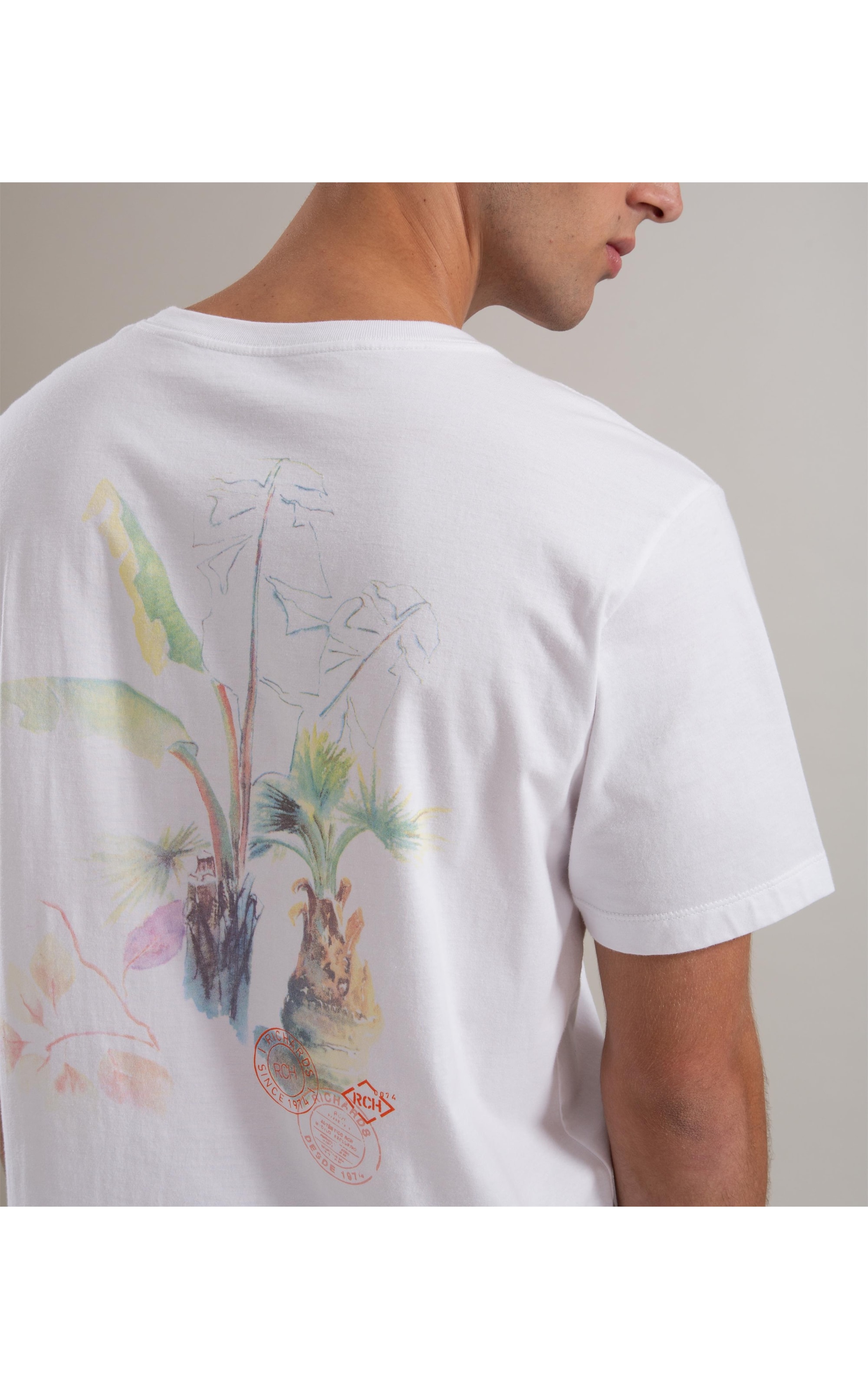 T-Shirt Mm Aquarela Folhas Costas Branco
