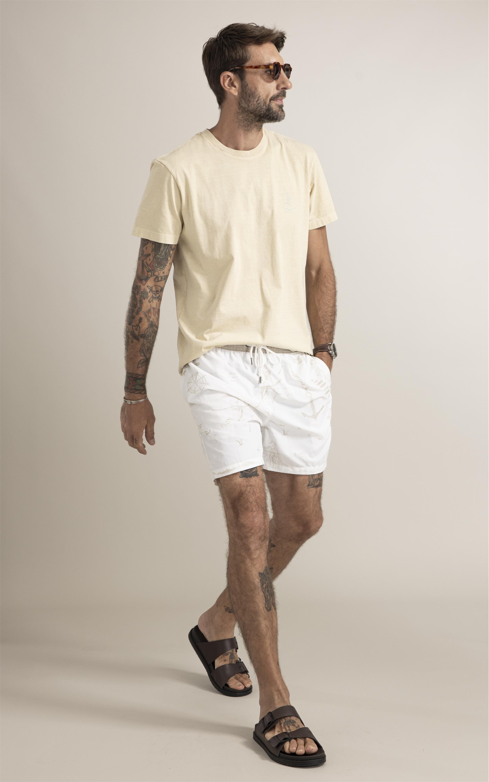 T-Shirt Mm Washed Brasao Nautique Peito Amarelo