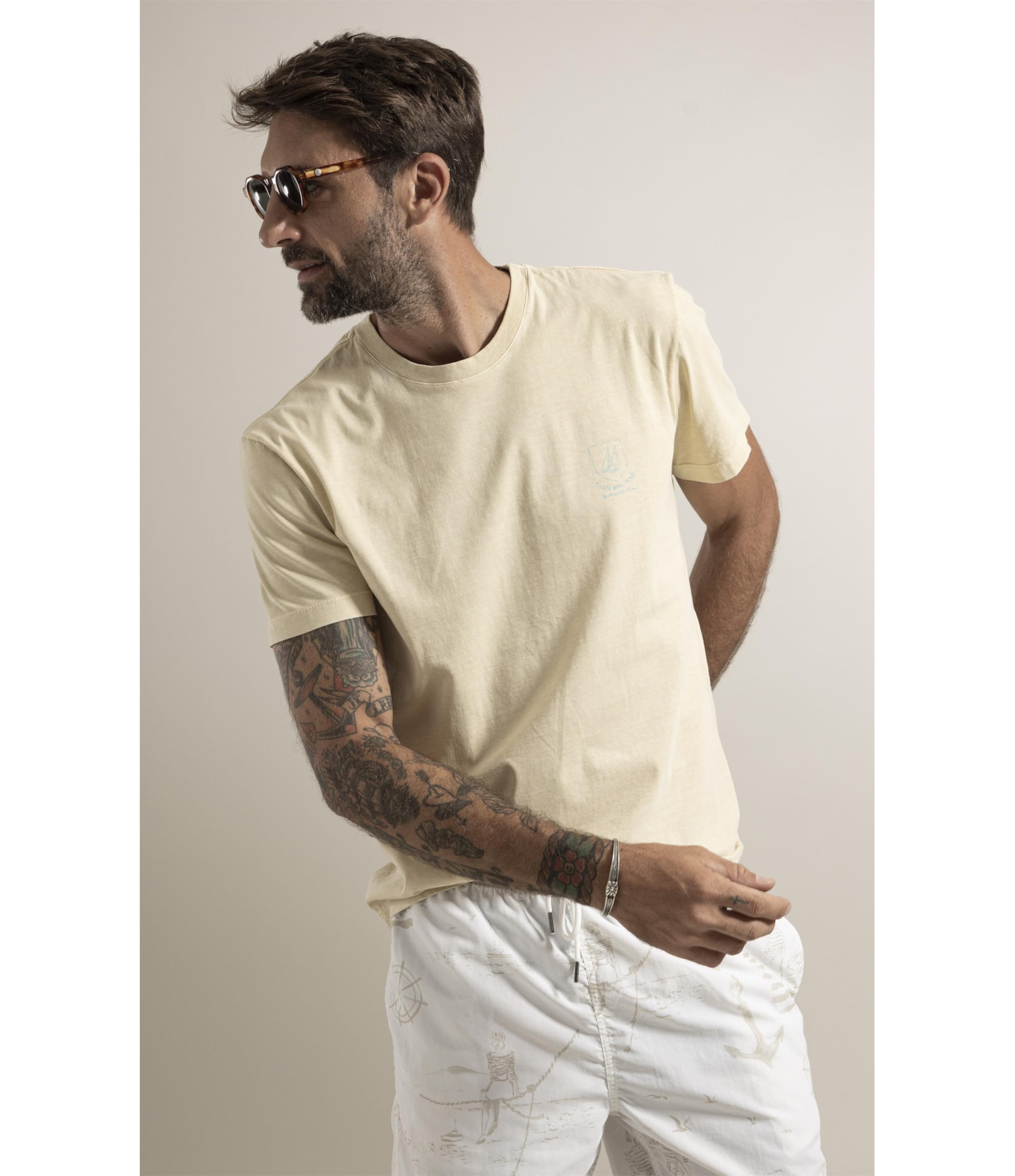 T-Shirt Mm Washed Brasao Nautique Peito Amarelo