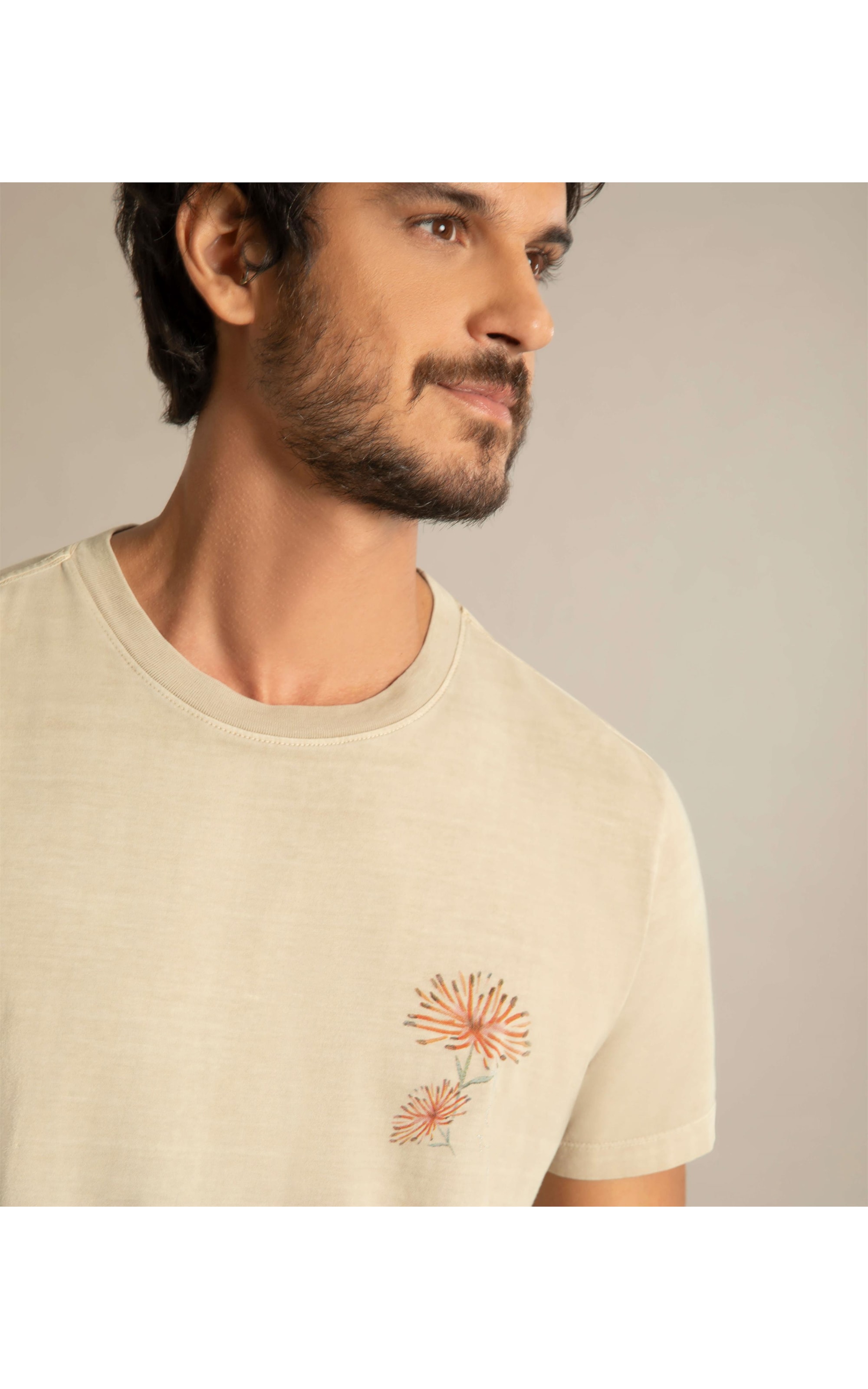 T-Shirt Ombre Crisantemo Peito Prata
