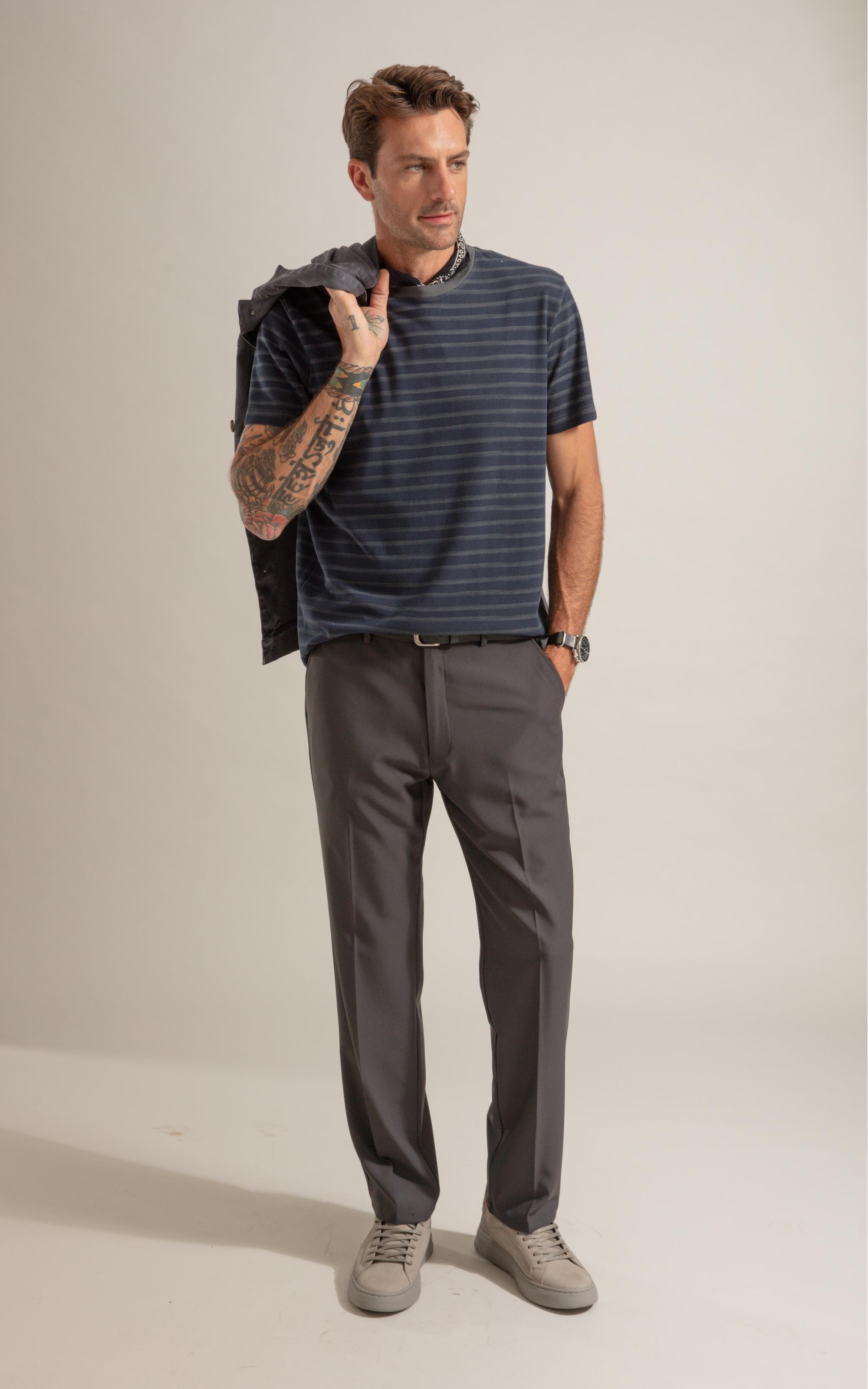 T-Shirt Piquet Gd Listra Estreita Mc Cinza Medio