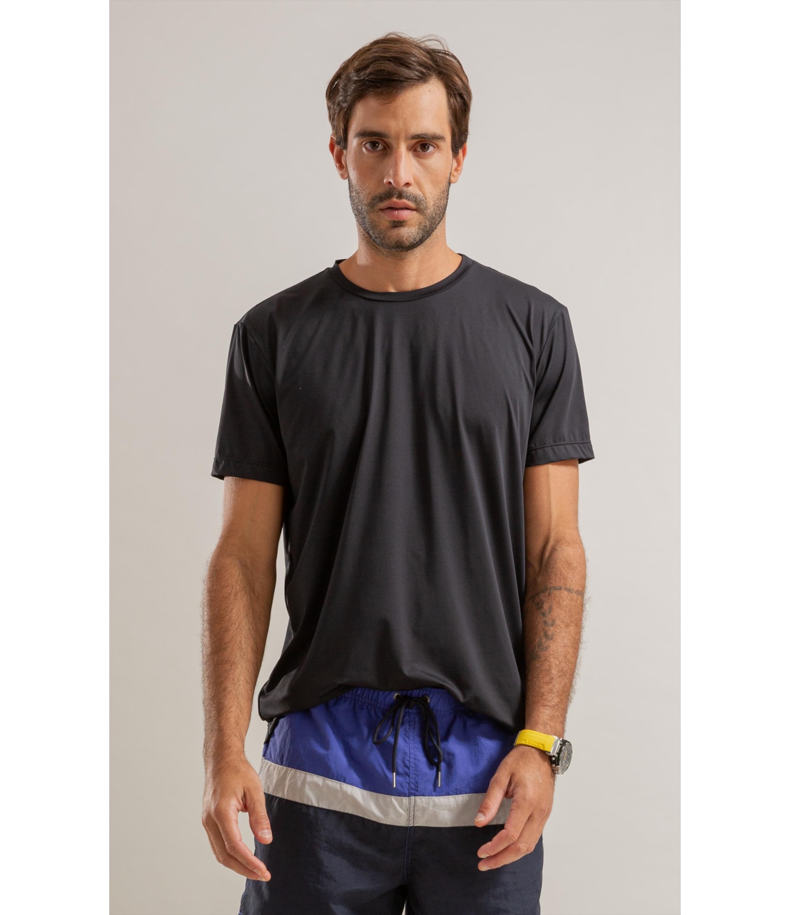 T-Shirt Poliamida Issey Mc Bf Preto