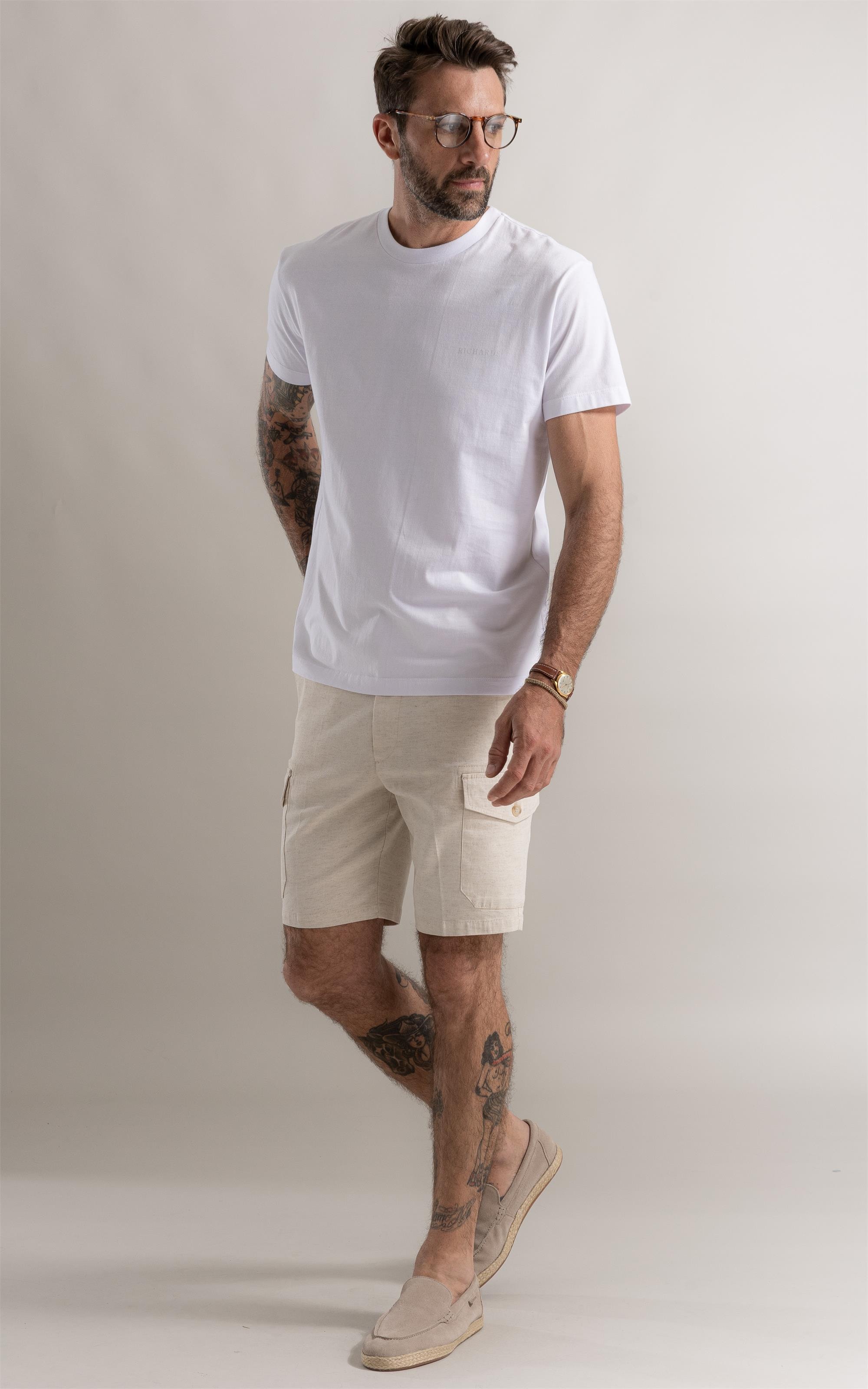 T-Shirt Postais Colagem Branco