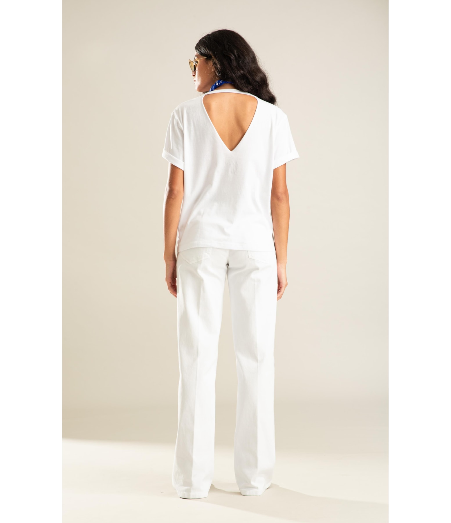 T-Shirt Samia Estampa Beach Branco