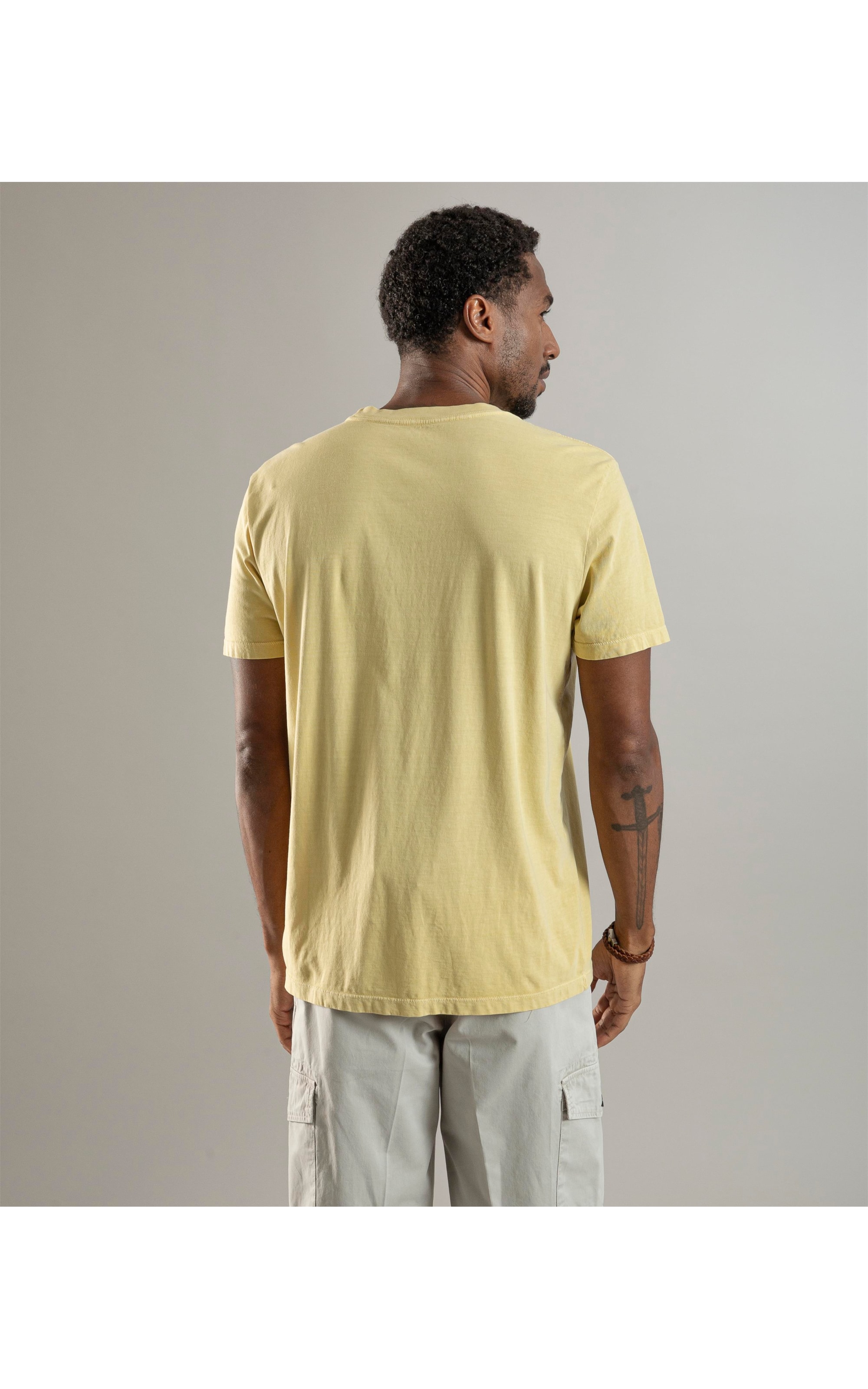 T-Shirt Washed Aquarela Amarelo